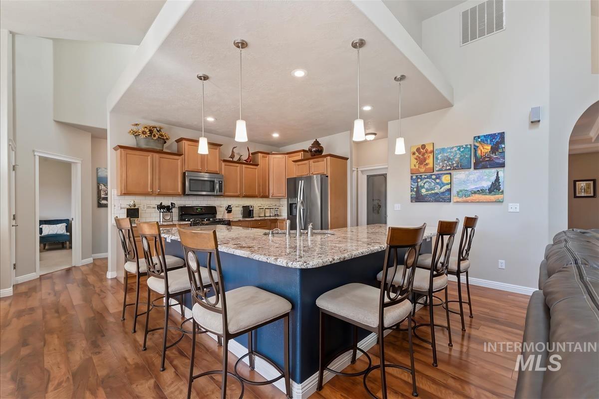 9999 W Hollandale Drive, Boise, Idaho 83709, 4 Bedrooms, 2.5 Bathrooms, Residential For Sale, Price $639,900,MLS 98982512