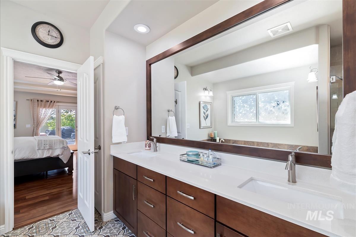 9999 W Hollandale Drive, Boise, Idaho 83709, 4 Bedrooms, 2.5 Bathrooms, Residential For Sale, Price $639,900,MLS 98982512