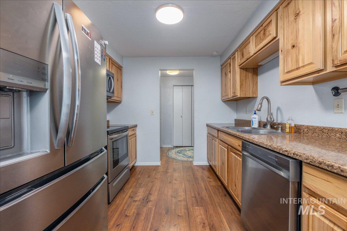 406 Parkhurst Dr., Caldwell, Idaho 83605, 3 Bedrooms, 1 Bathroom, Residential For Sale, Price $299,900, 98982513