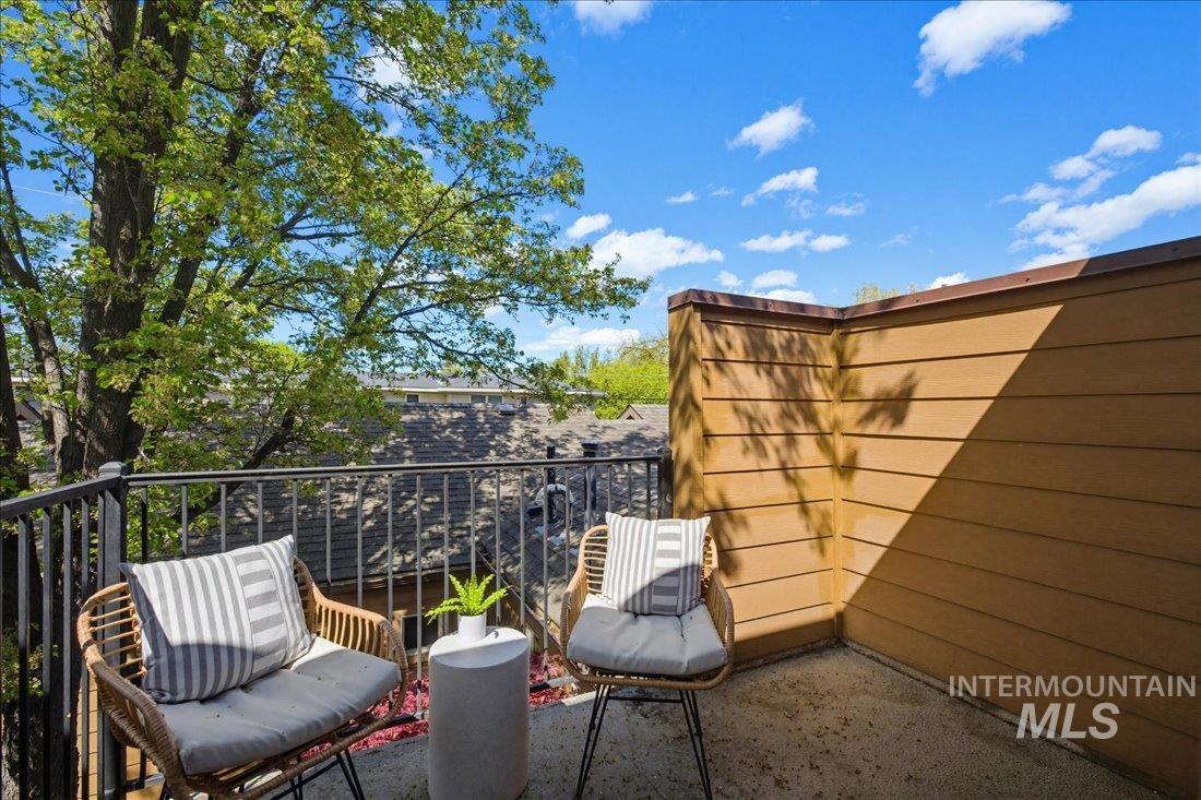 2272 S Gekeler Ln, Boise, Idaho 83706, 4 Bedrooms, 2.5 Bathrooms, Residential For Sale, Price $549,900,MLS 98982514