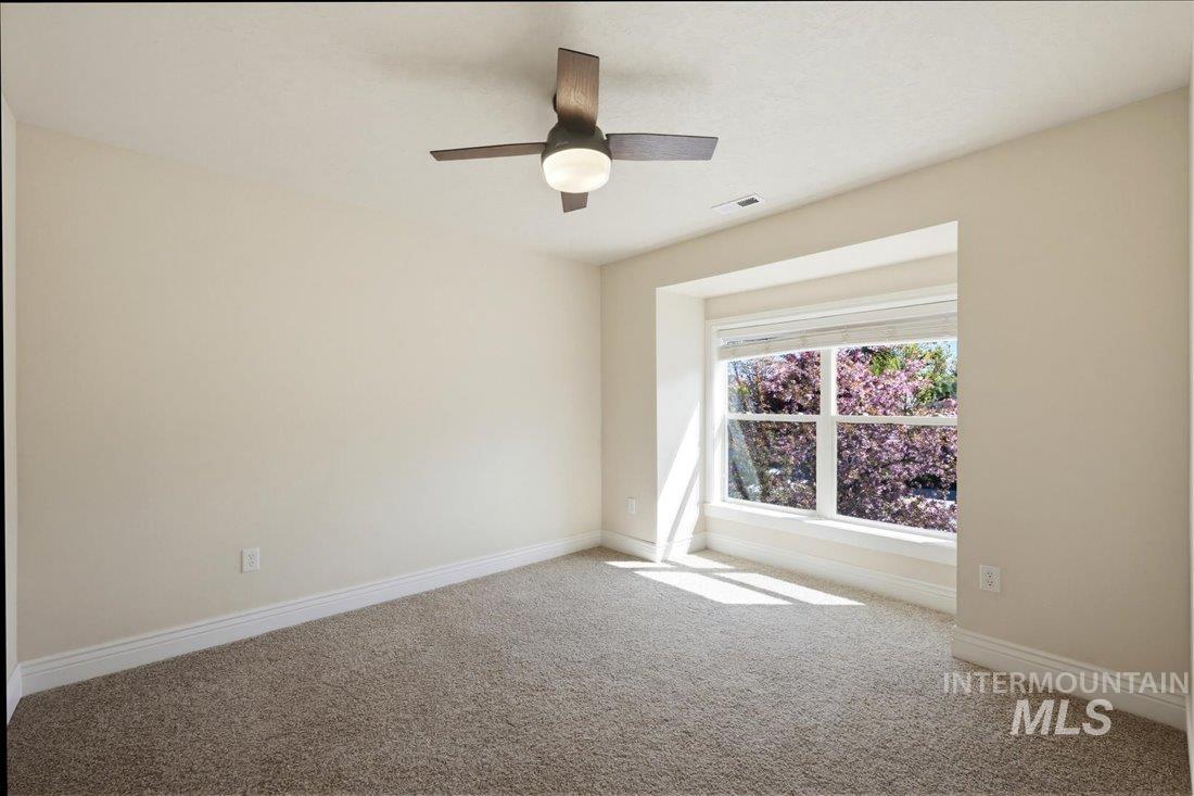 2272 S Gekeler Ln, Boise, Idaho 83706, 4 Bedrooms, 2.5 Bathrooms, Residential For Sale, Price $549,900,MLS 98982514