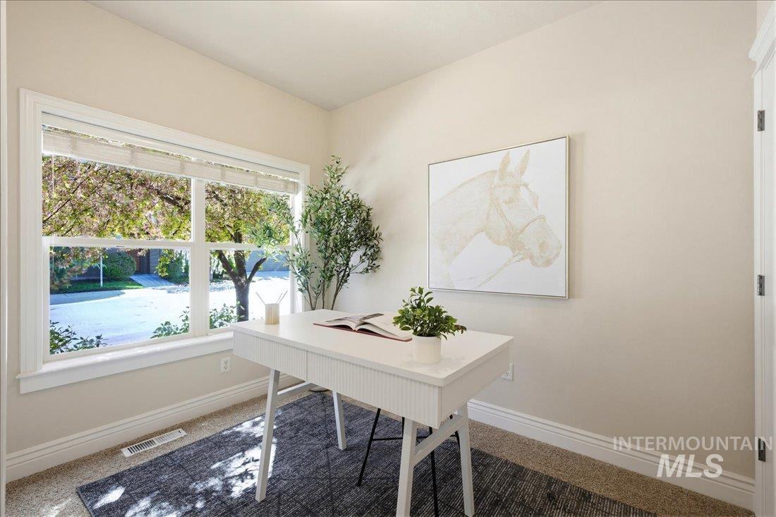 2272 S Gekeler Ln, Boise, Idaho 83706, 4 Bedrooms, 2.5 Bathrooms, Residential For Sale, Price $549,900,MLS 98982514