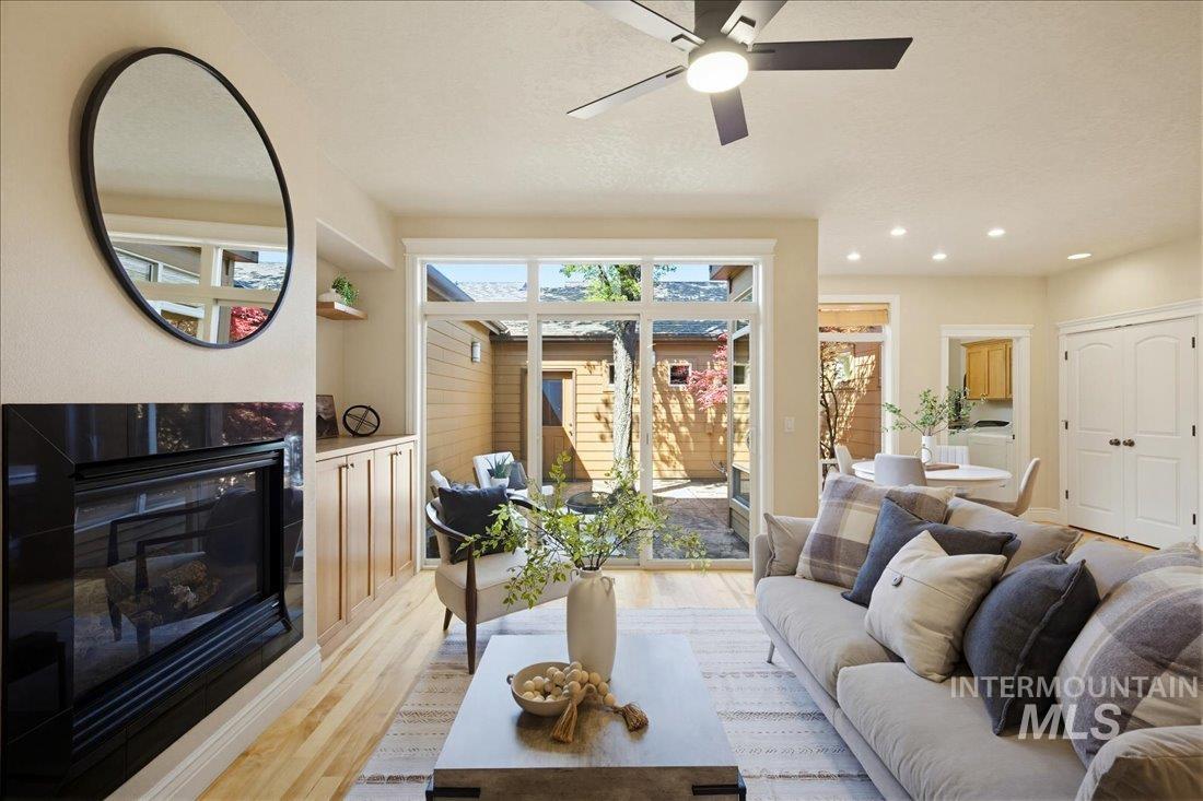 2272 S Gekeler Ln, Boise, Idaho 83706, 4 Bedrooms, 2.5 Bathrooms, Residential For Sale, Price $549,900,MLS 98982514