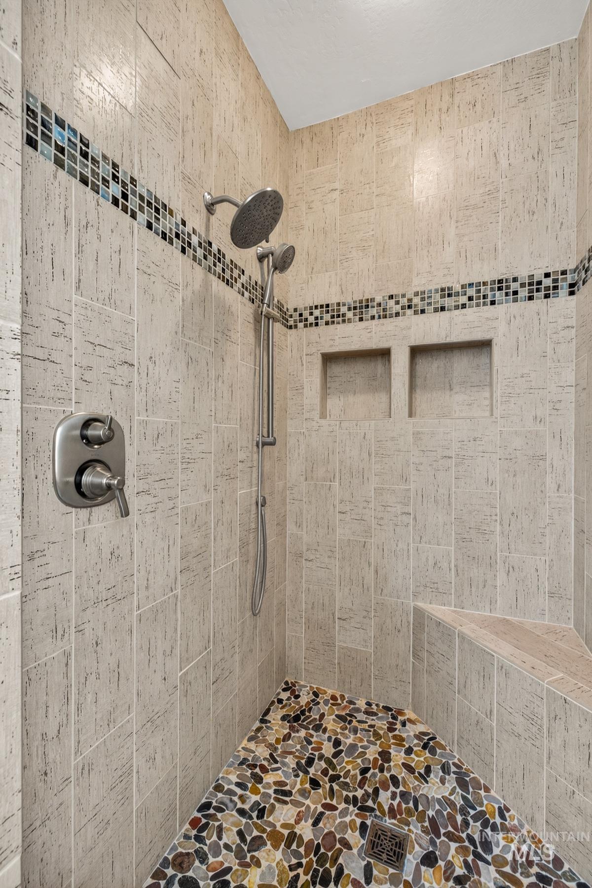 8 Bitterroot Court, McCall, Idaho 83638, 3 Bedrooms, 2.5 Bathrooms, Residential For Sale, Price $1,459,000, 98982515