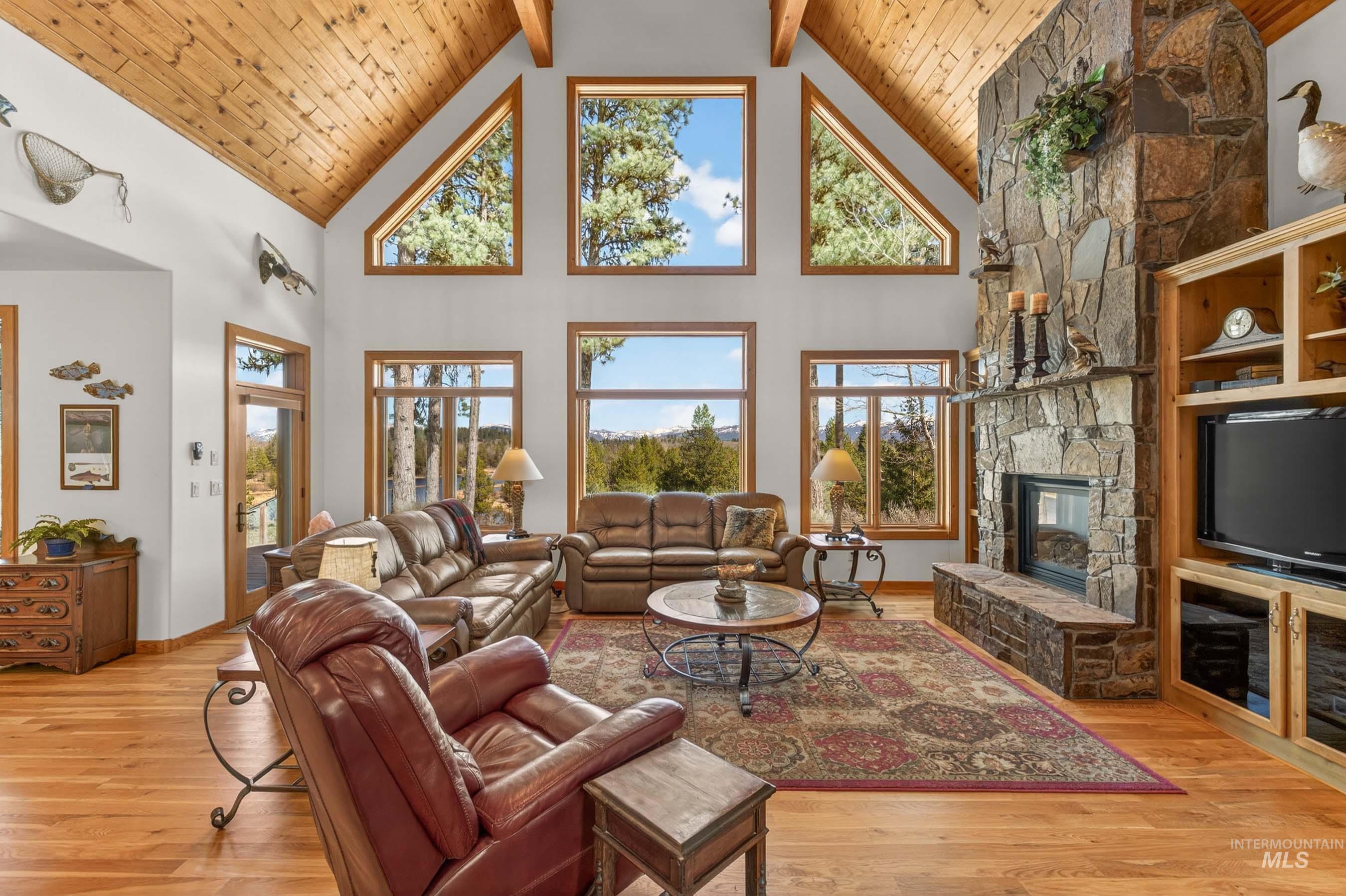 8 Bitterroot Court, McCall, Idaho 83638, 3 Bedrooms, 2.5 Bathrooms, Residential For Sale, Price $1,459,000, 98982515