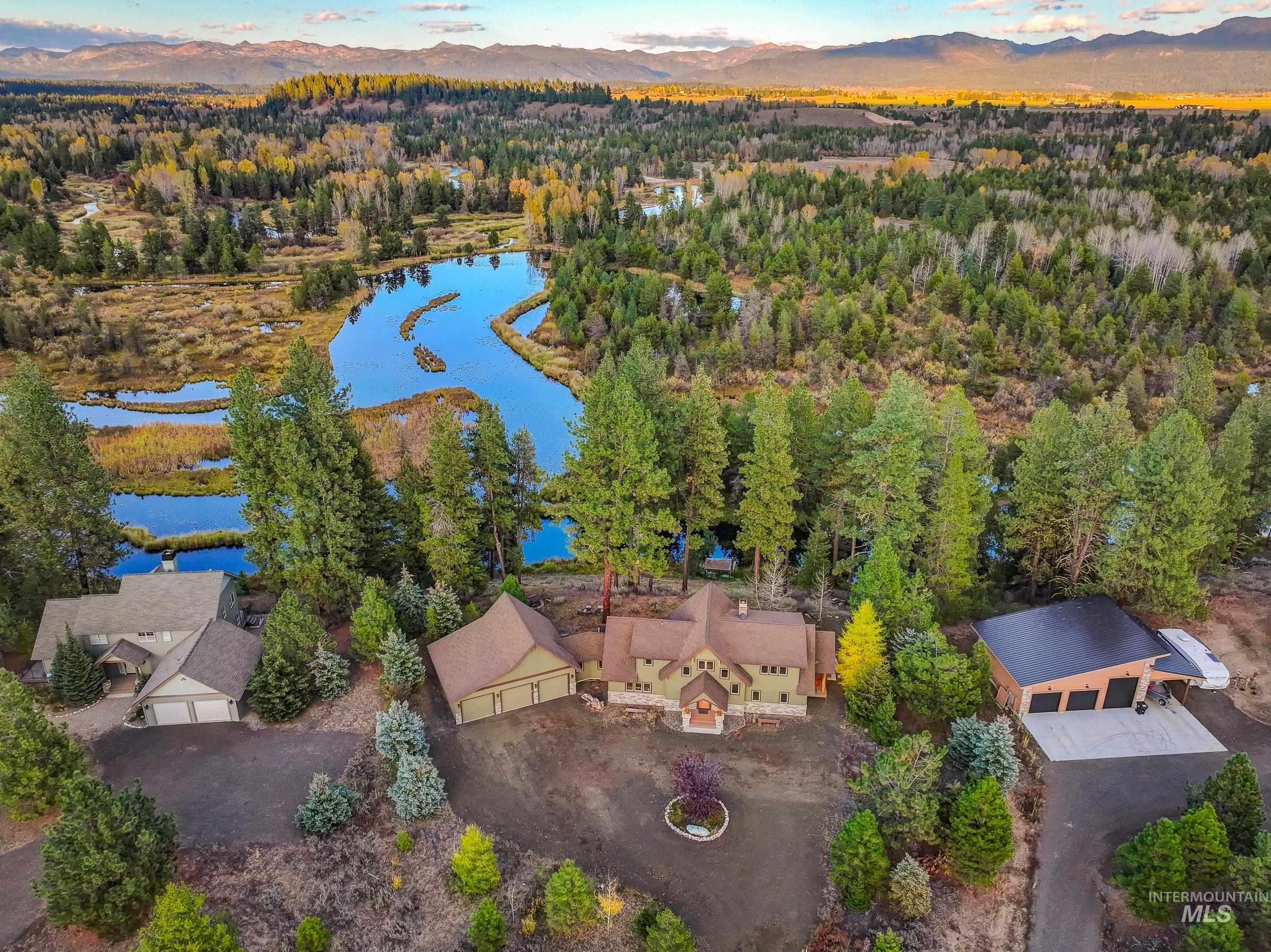 8 Bitterroot Court, McCall, Idaho 83638, 3 Bedrooms, 2.5 Bathrooms, Residential For Sale, Price $1,459,000, 98982515