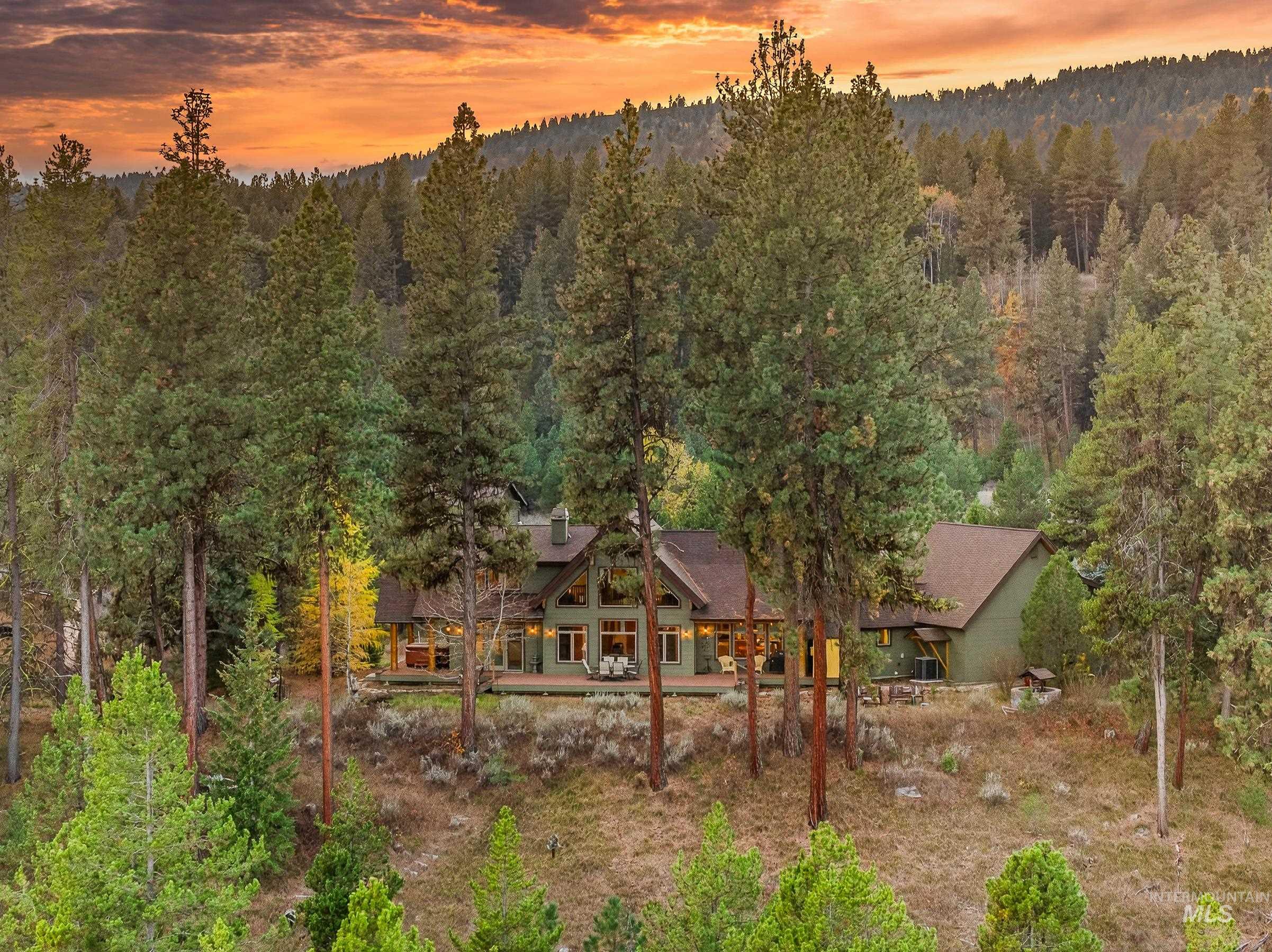 8 Bitterroot Court, McCall, Idaho 83638, 3 Bedrooms, 2.5 Bathrooms, Residential For Sale, Price $1,459,000, 98982515