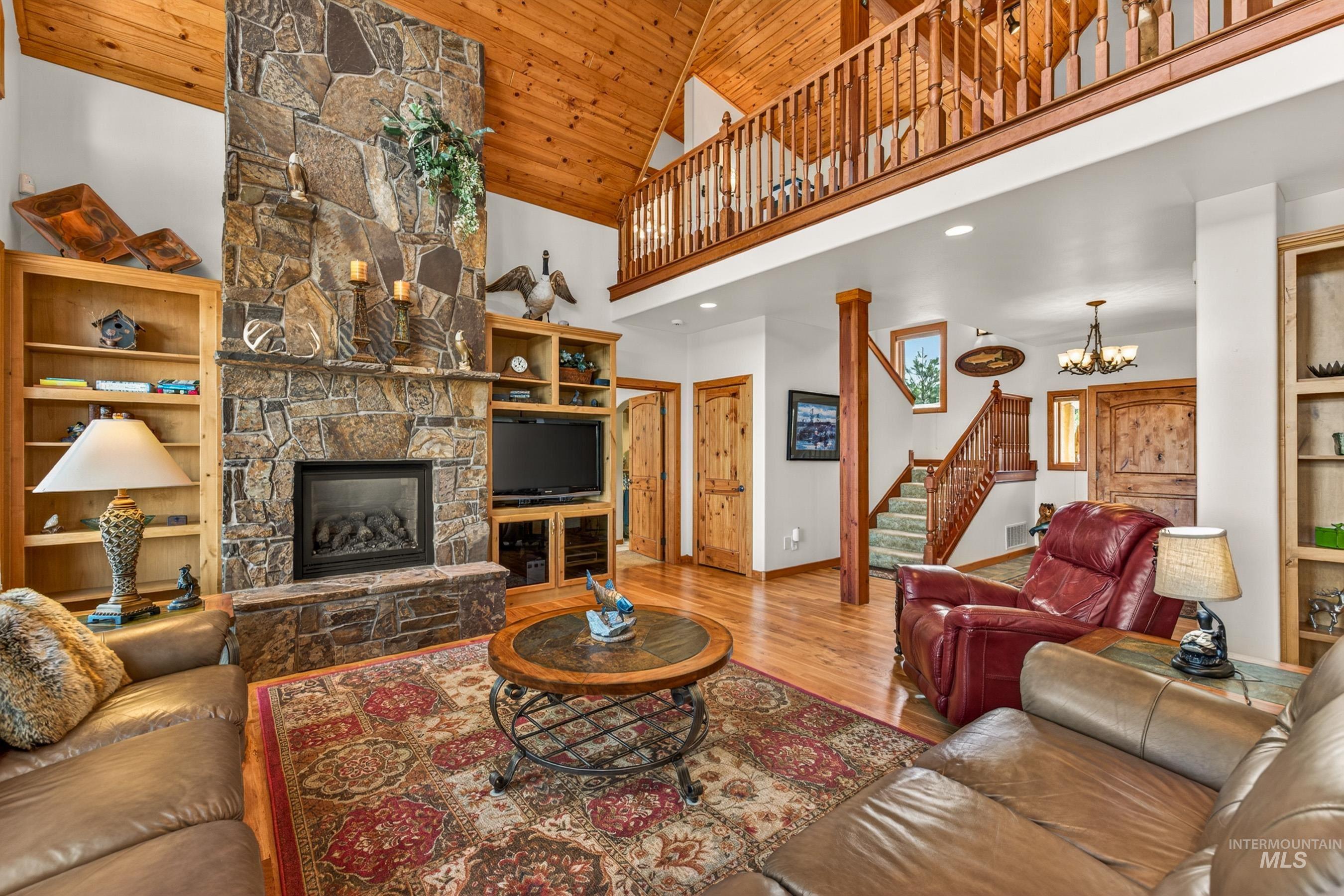 8 Bitterroot Court, McCall, Idaho 83638, 3 Bedrooms, 2.5 Bathrooms, Residential For Sale, Price $1,459,000, 98982515