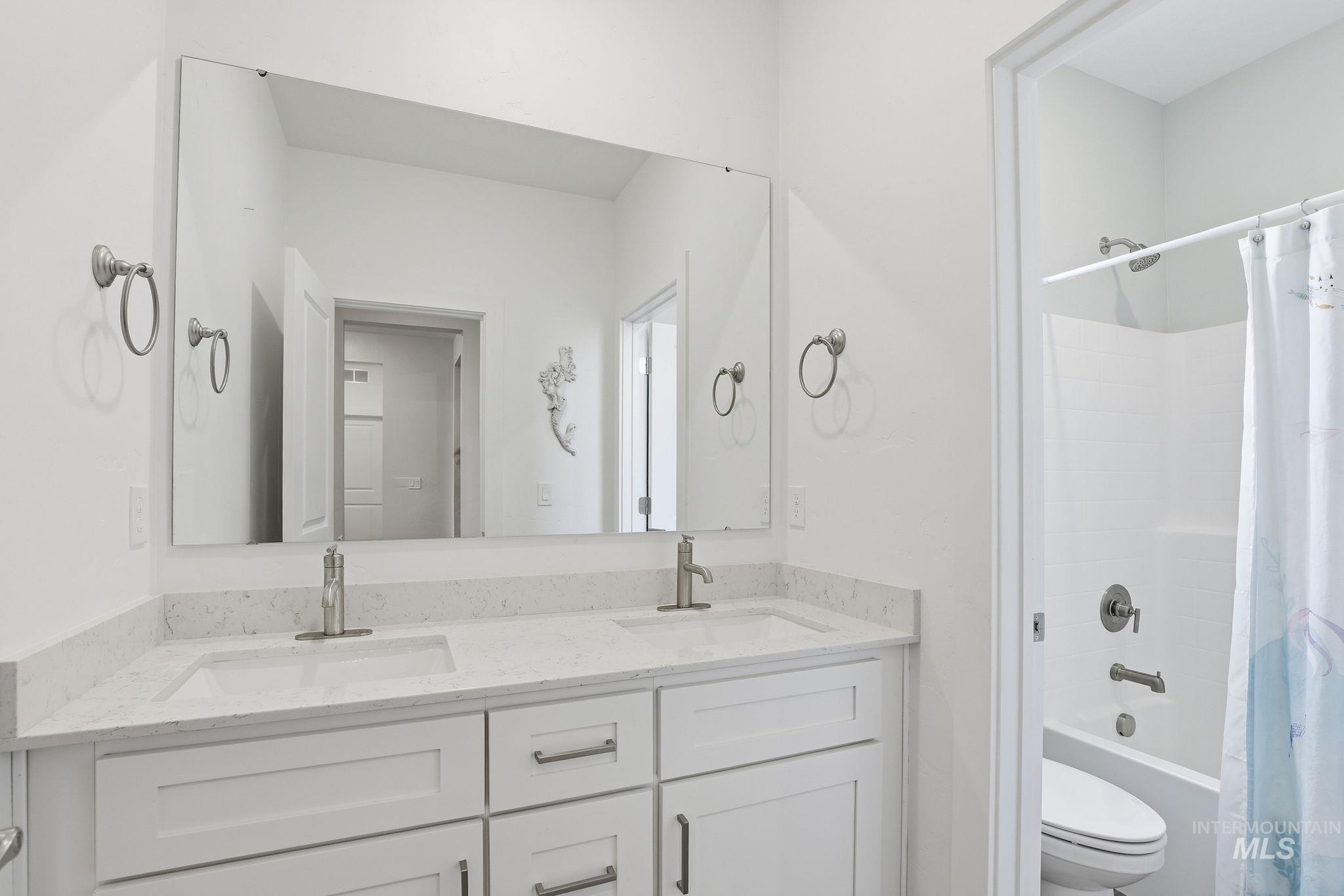 133 Insight Ct, Middleton, Idaho 83644, 3 Bedrooms, 2 Bathrooms, Residential For Sale, Price $609,900,MLS 98982517