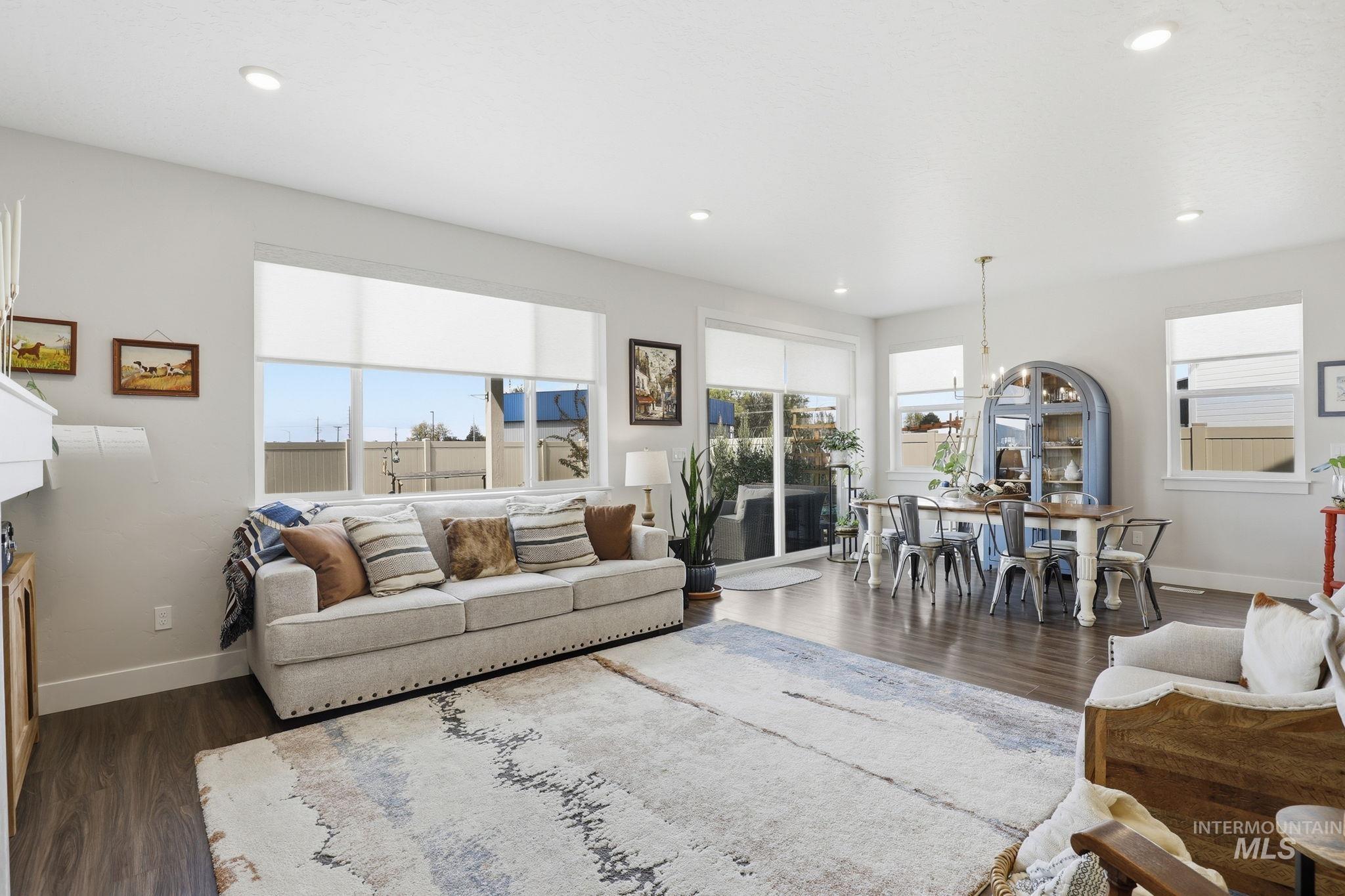 133 Insight Ct, Middleton, Idaho 83644, 3 Bedrooms, 2 Bathrooms, Residential For Sale, Price $609,900,MLS 98982517