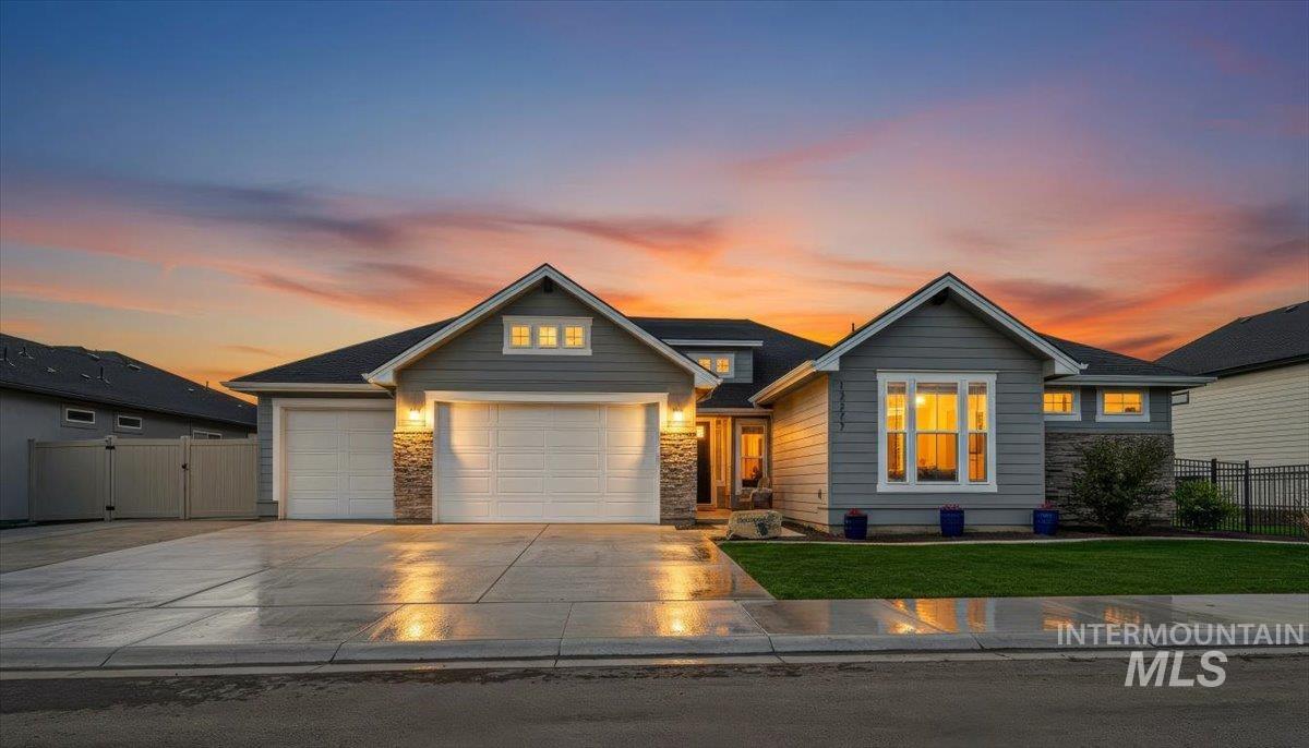 12277 W Cobalt Lake Dr, Star, Idaho 83669, 3 Bedrooms, 3.5 Bathrooms, Residential For Sale, Price $1,000,000, 98982518