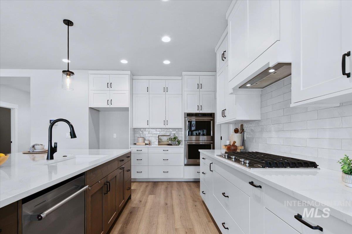 12277 W Cobalt Lake Dr, Star, Idaho 83669, 3 Bedrooms, 3.5 Bathrooms, Residential For Sale, Price $1,000,000, 98982518