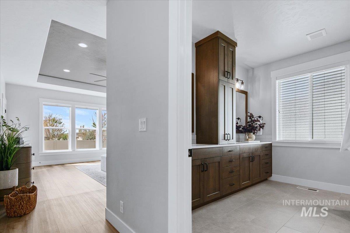 12277 W Cobalt Lake Dr, Star, Idaho 83669, 3 Bedrooms, 3.5 Bathrooms, Residential For Sale, Price $1,000,000, 98982518