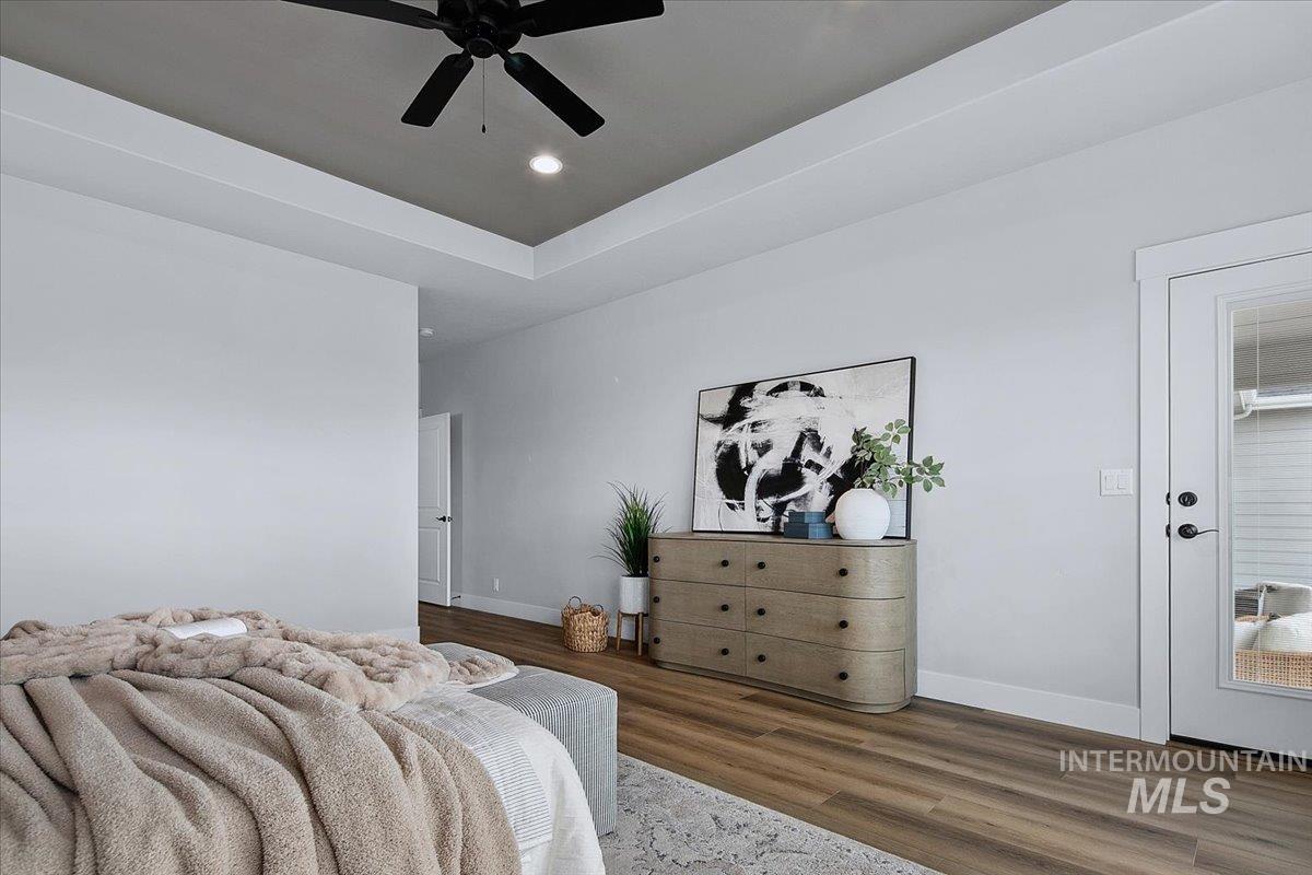 12277 W Cobalt Lake Dr, Star, Idaho 83669, 3 Bedrooms, 3.5 Bathrooms, Residential For Sale, Price $1,000,000, 98982518