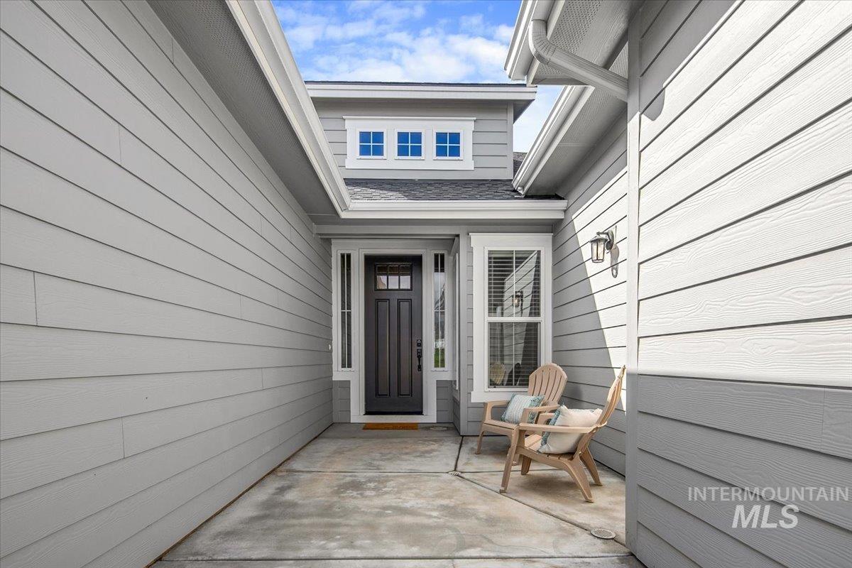 12277 W Cobalt Lake Dr, Star, Idaho 83669, 3 Bedrooms, 3.5 Bathrooms, Residential For Sale, Price $1,000,000, 98982518