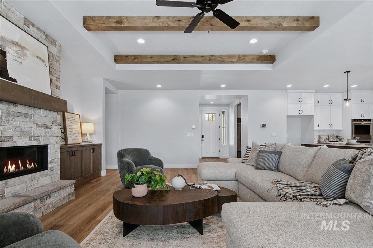 12277 W Cobalt Lake Dr, Star, Idaho 83669, 3 Bedrooms, 3.5 Bathrooms, Residential For Sale, Price $1,000,000, 98982518