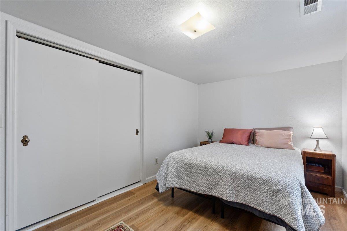 1713 S Cleveland St, Boise, Idaho 83705, 2 Bedrooms, 1 Bathroom, Residential For Sale, Price $345,000, 98982519