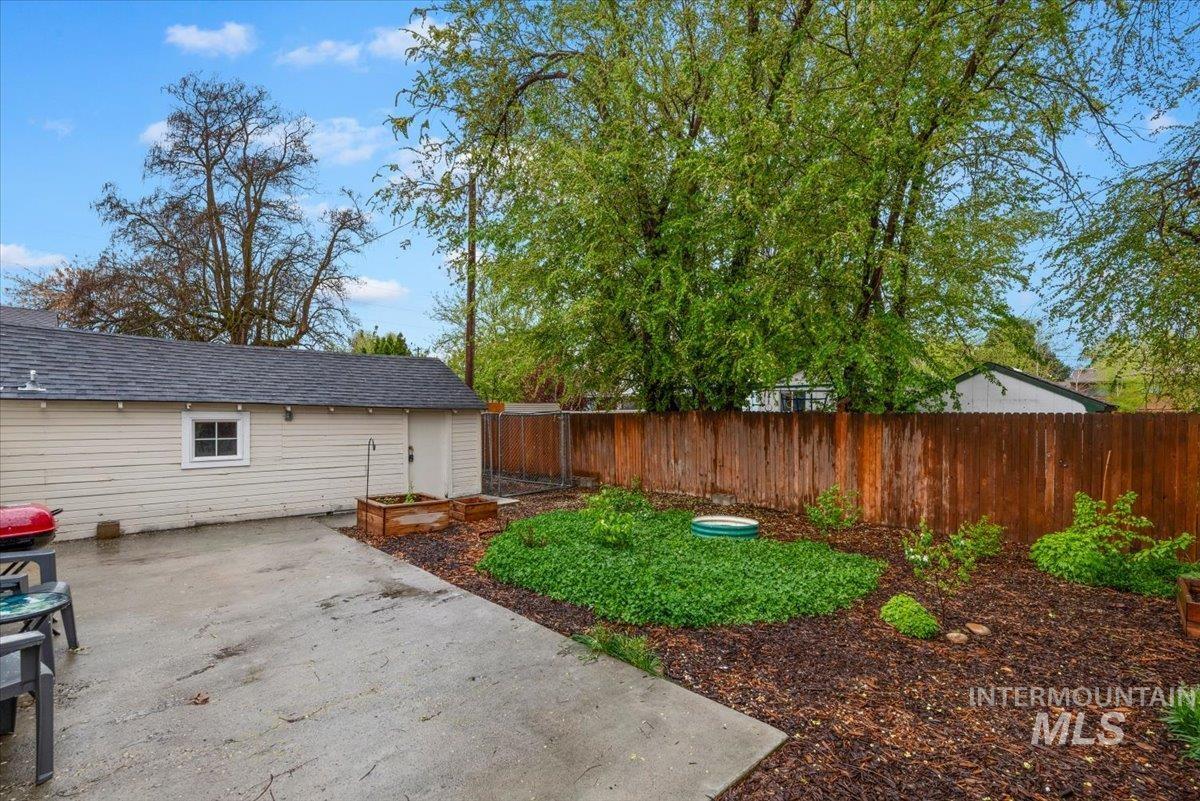 1713 S Cleveland St, Boise, Idaho 83705, 2 Bedrooms, 1 Bathroom, Residential For Sale, Price $345,000, 98982519