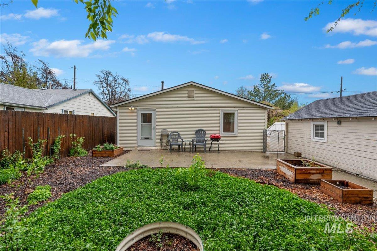 1713 S Cleveland St, Boise, Idaho 83705, 2 Bedrooms, 1 Bathroom, Residential For Sale, Price $345,000, 98982519