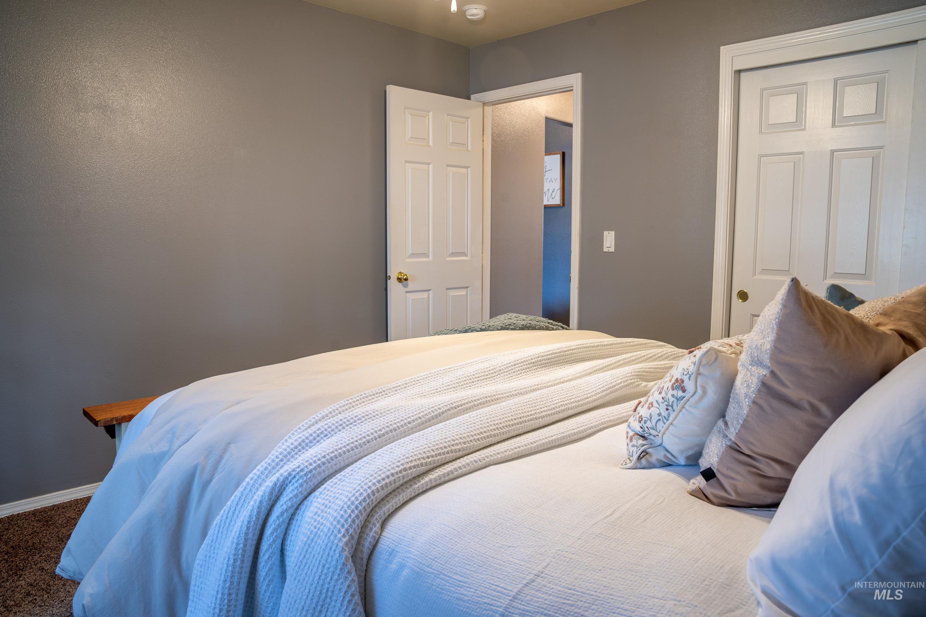 1462 W. McHenry St, Kuna, Idaho 83634, 3 Bedrooms, 2 Bathrooms, Residential For Sale, Price $411,000,MLS 98982520