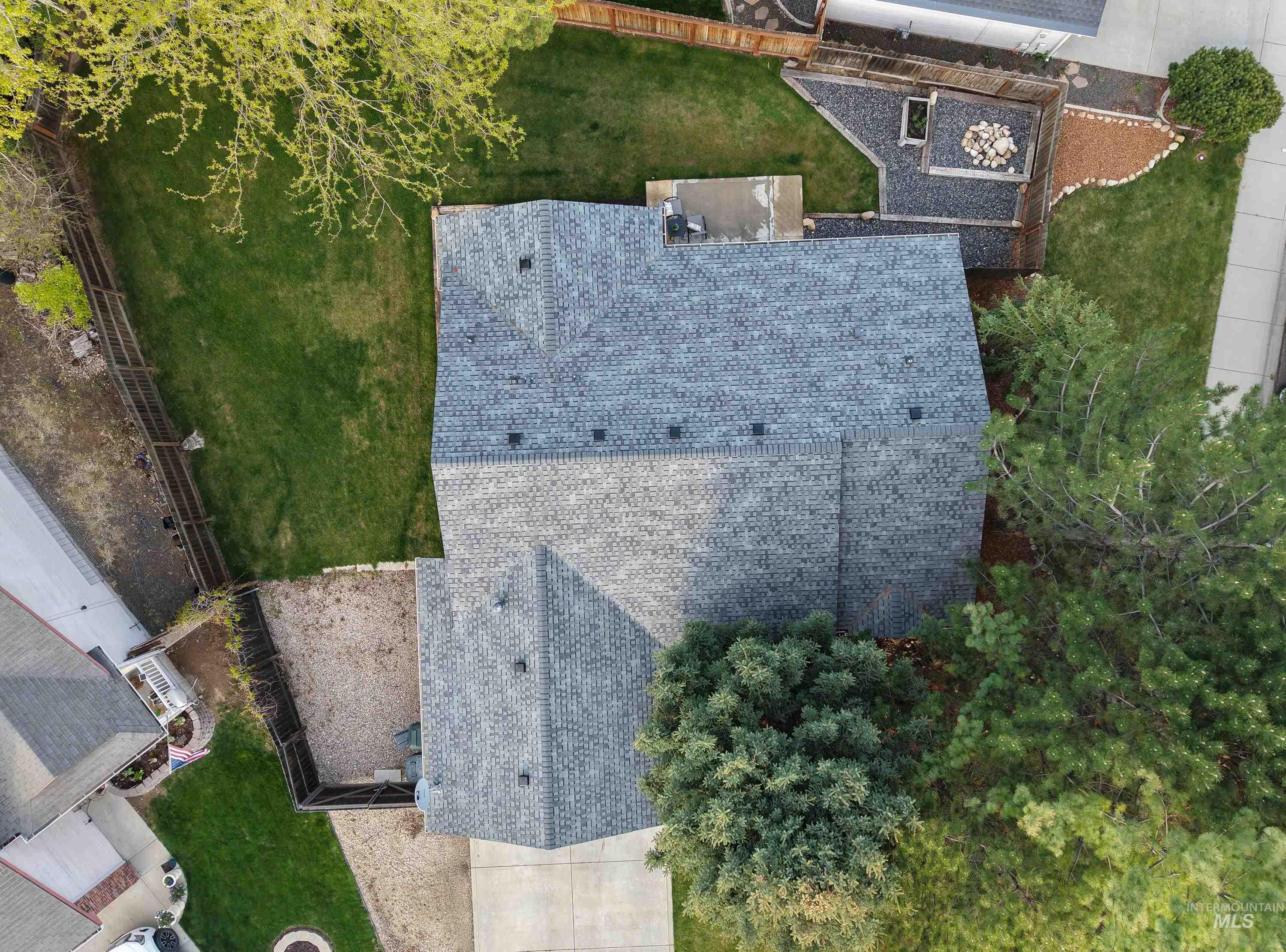 1462 W. McHenry St, Kuna, Idaho 83634, 3 Bedrooms, 2 Bathrooms, Residential For Sale, Price $411,000,MLS 98982520