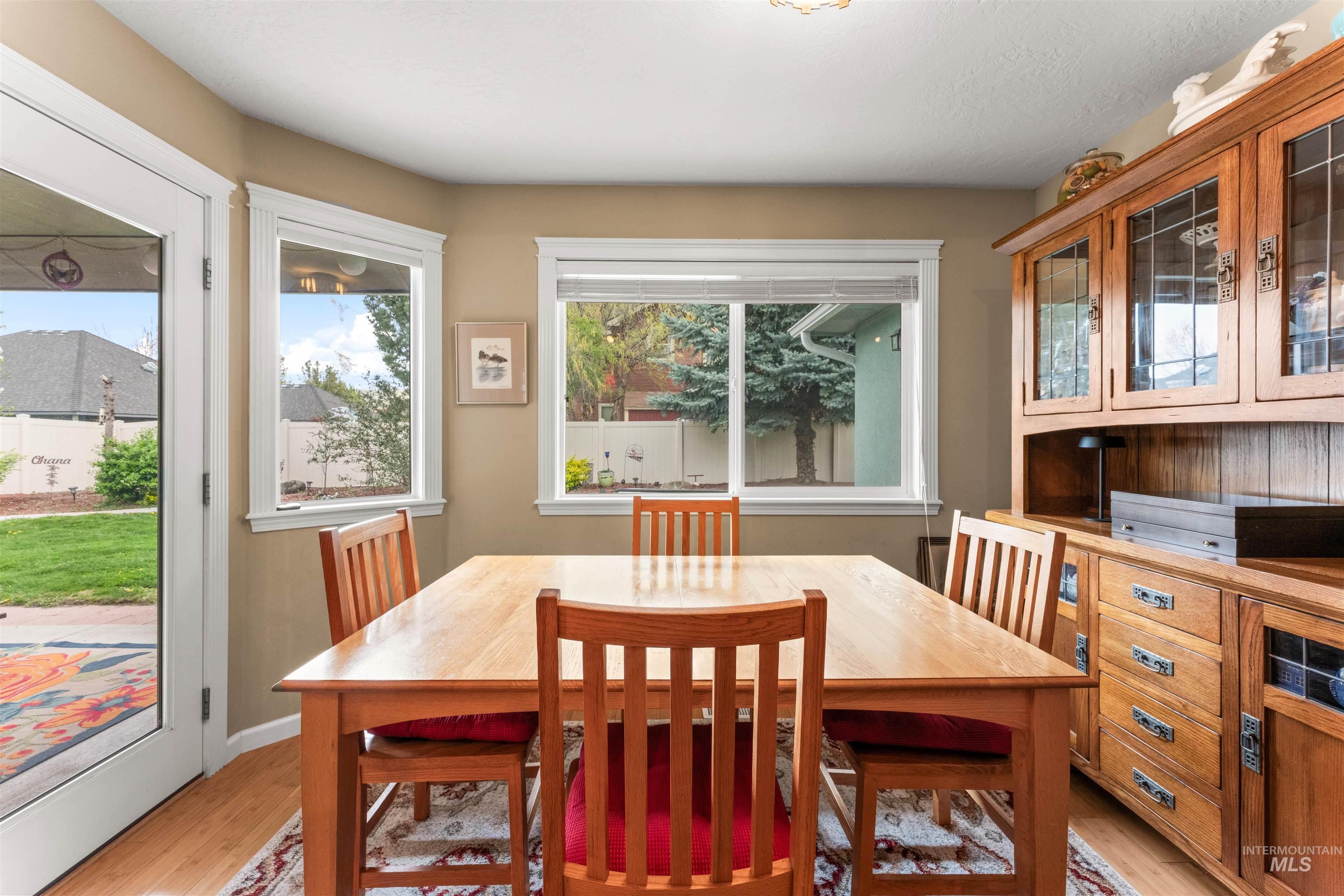 1118 Palace Ave., Emmett, Idaho 83617, 3 Bedrooms, 2.5 Bathrooms, Residential For Sale, Price $465,000,MLS 98982521