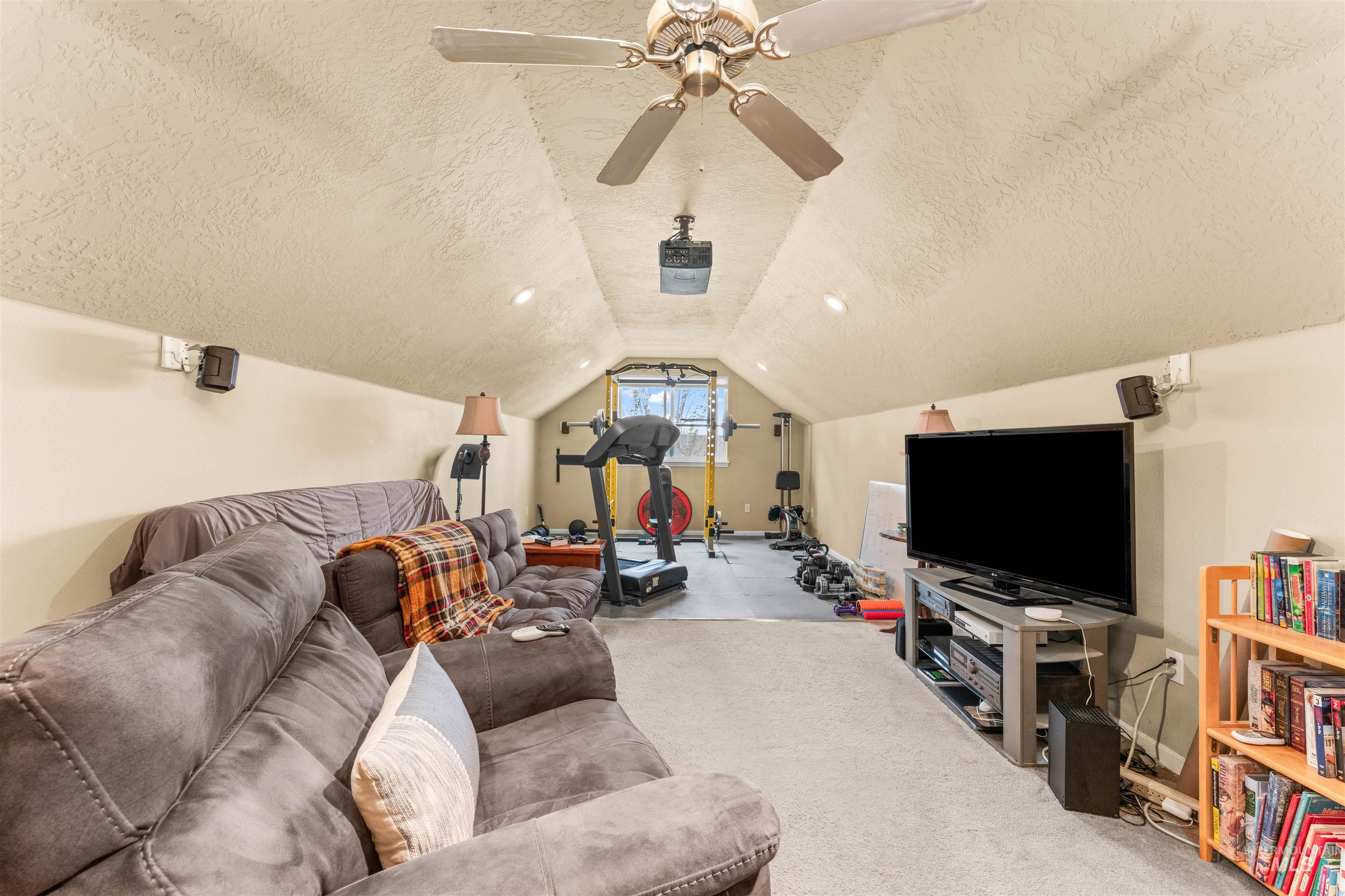 1118 Palace Ave., Emmett, Idaho 83617, 3 Bedrooms, 2.5 Bathrooms, Residential For Sale, Price $465,000,MLS 98982521