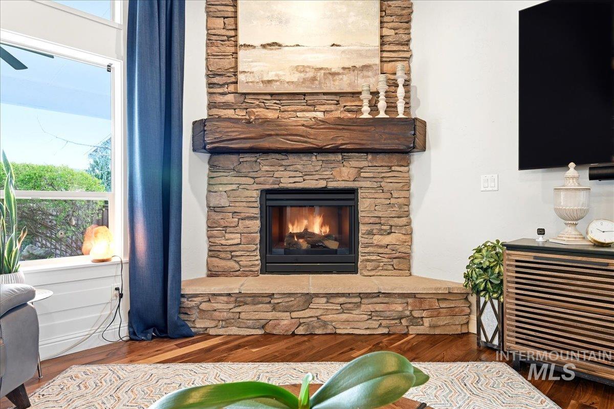 11538 W Sharpthorn Dr, Boise, Idaho 83709, 4 Bedrooms, 3 Bathrooms, Residential For Sale, Price $699,900,MLS 98982522