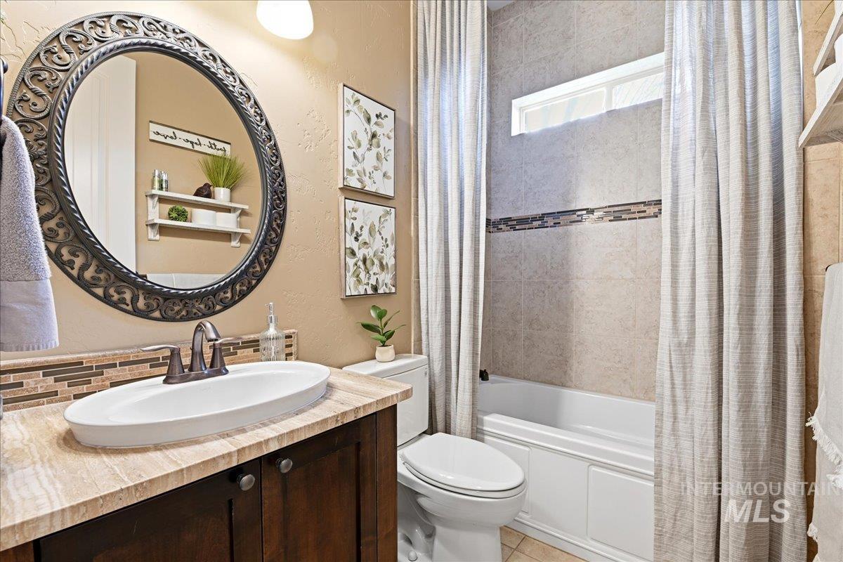 11538 W Sharpthorn Dr, Boise, Idaho 83709, 4 Bedrooms, 3 Bathrooms, Residential For Sale, Price $699,900,MLS 98982522