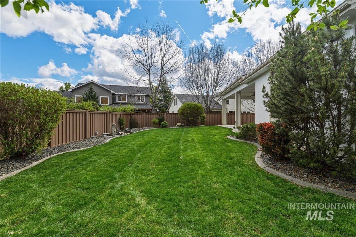 11538 W Sharpthorn Dr, Boise, Idaho 83709, 4 Bedrooms, 3 Bathrooms, Residential For Sale, Price $699,900,MLS 98982522