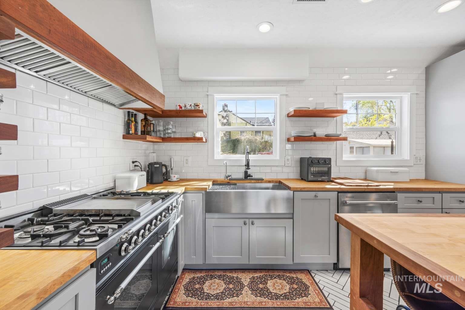 409 W Ada St, Boise, Idaho 83702, 5 Bedrooms, 3 Bathrooms, Residential For Sale, Price $1,200,000, 98982523