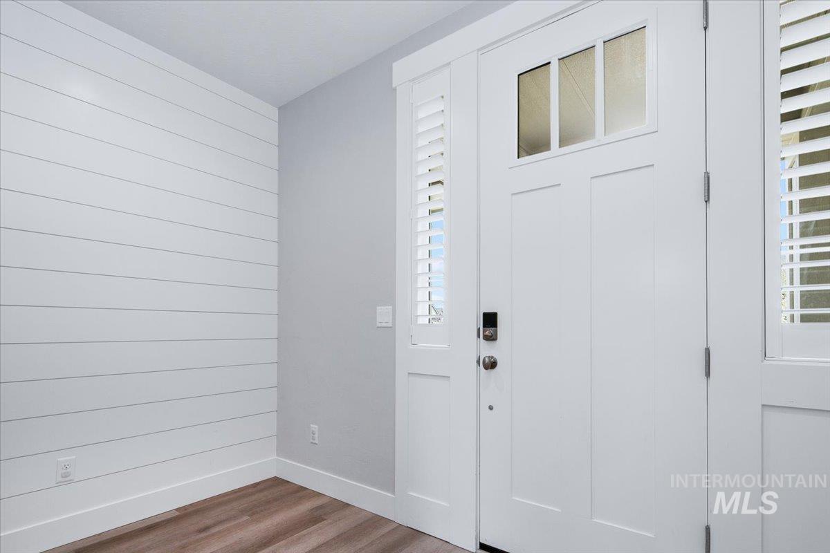 5562 S Astoria Avenue, Meridian, Idaho 83642, 4 Bedrooms, 4 Bathrooms, Residential For Sale, Price $895,000, 98982527