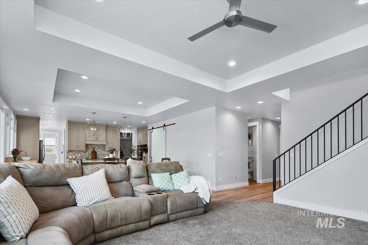 5562 S Astoria Avenue, Meridian, Idaho 83642, 4 Bedrooms, 4 Bathrooms, Residential For Sale, Price $895,000, 98982527