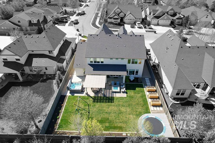 5562 S Astoria Avenue, Meridian, Idaho 83642, 4 Bedrooms, 4 Bathrooms, Residential For Sale, Price $895,000, 98982527