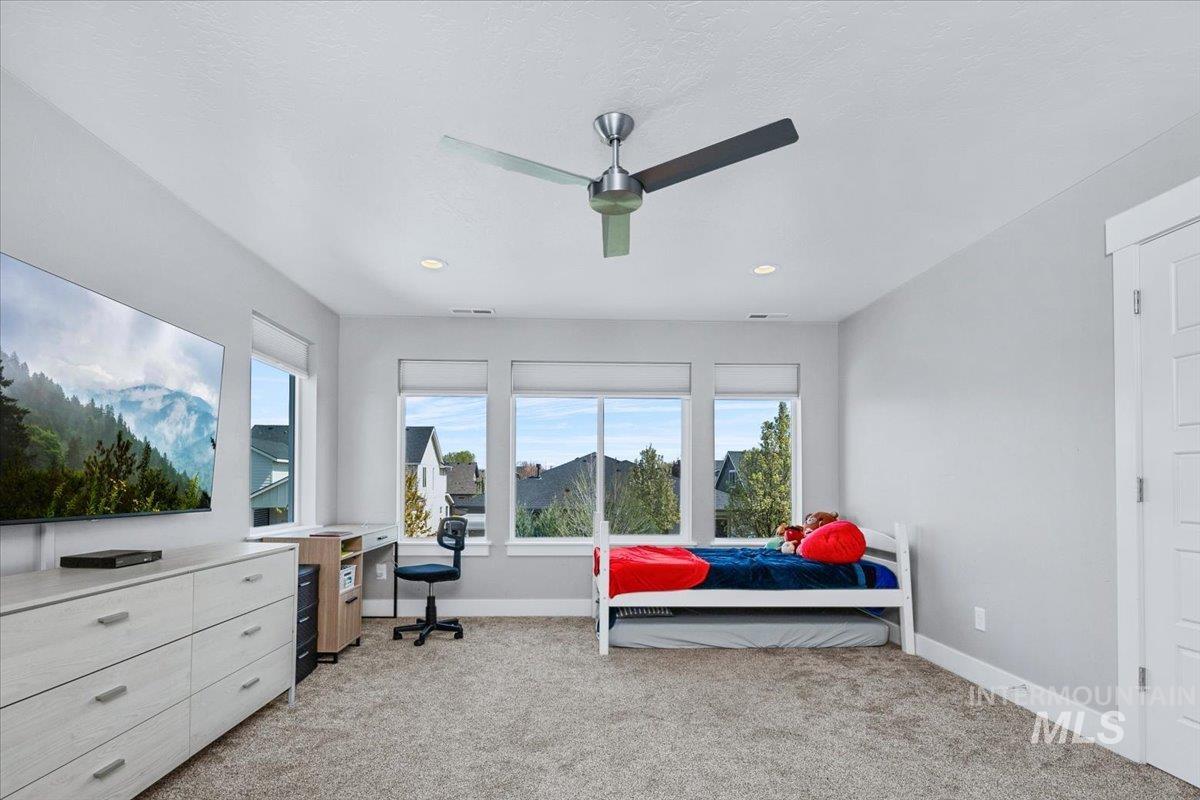 5562 S Astoria Avenue, Meridian, Idaho 83642, 4 Bedrooms, 4 Bathrooms, Residential For Sale, Price $895,000, 98982527