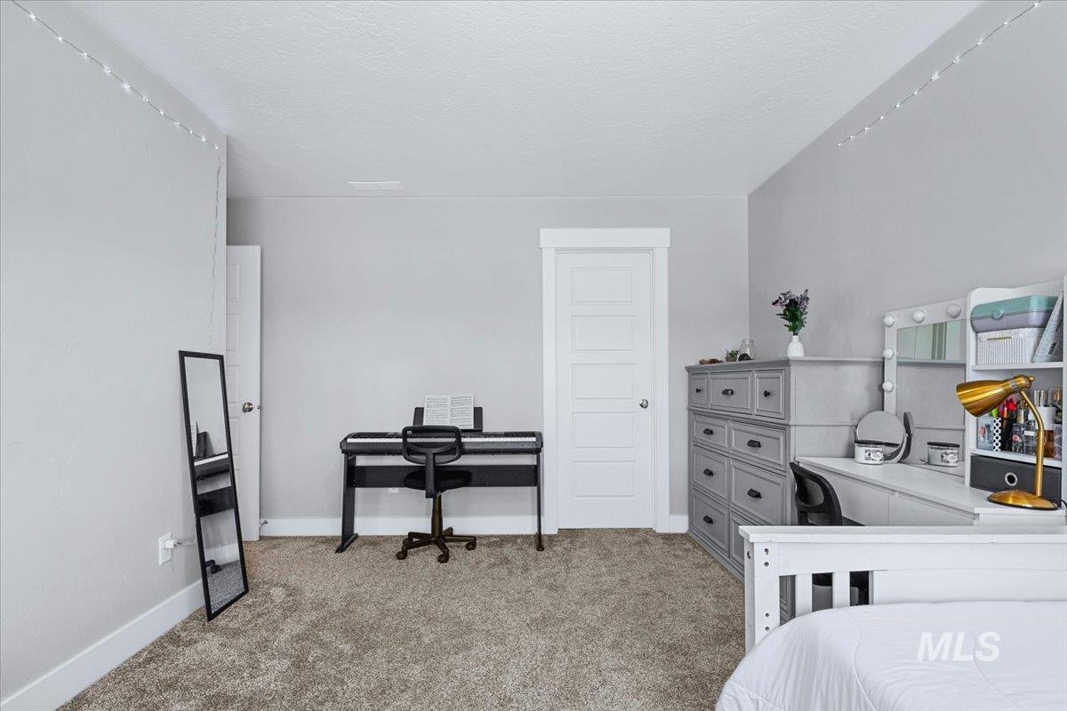 5562 S Astoria Avenue, Meridian, Idaho 83642, 4 Bedrooms, 4 Bathrooms, Residential For Sale, Price $895,000, 98982527