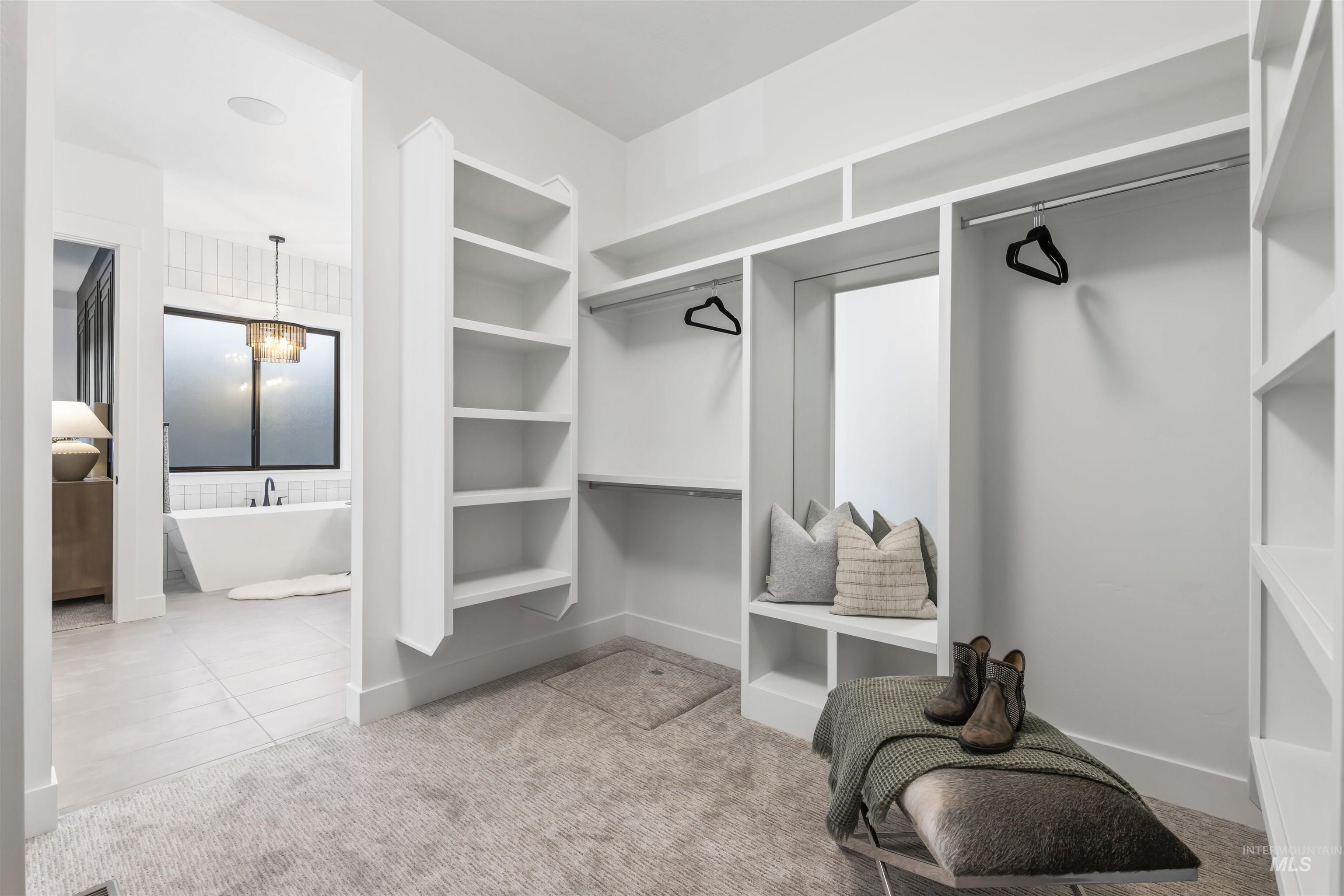 6971 N Cairnhill Way, Eagle, Idaho 83616, 3 Bedrooms, 3.5 Bathrooms, Residential For Sale, Price $1,050,000, 98982528