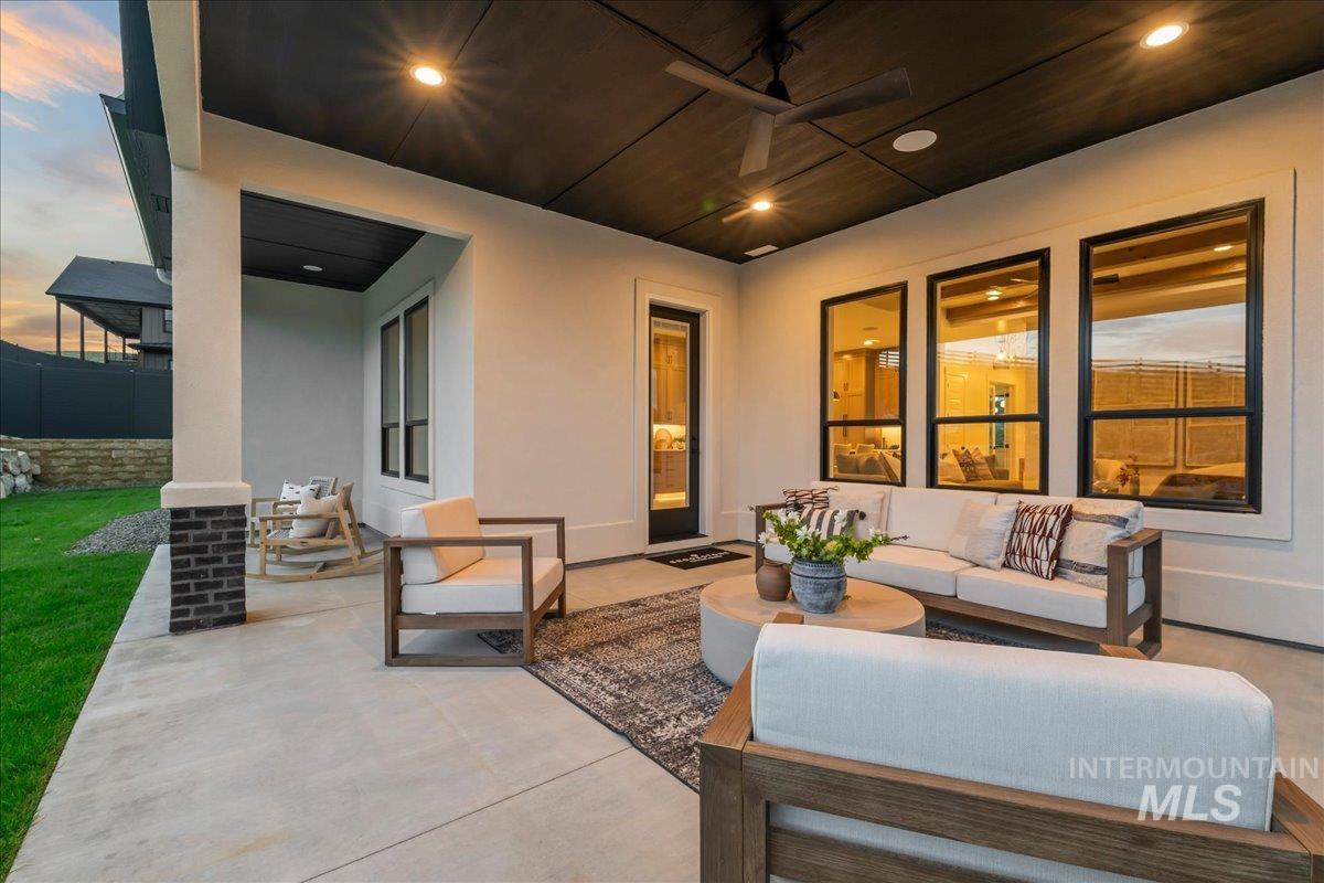 6971 N Cairnhill Way, Eagle, Idaho 83616, 3 Bedrooms, 3.5 Bathrooms, Residential For Sale, Price $1,050,000, 98982528