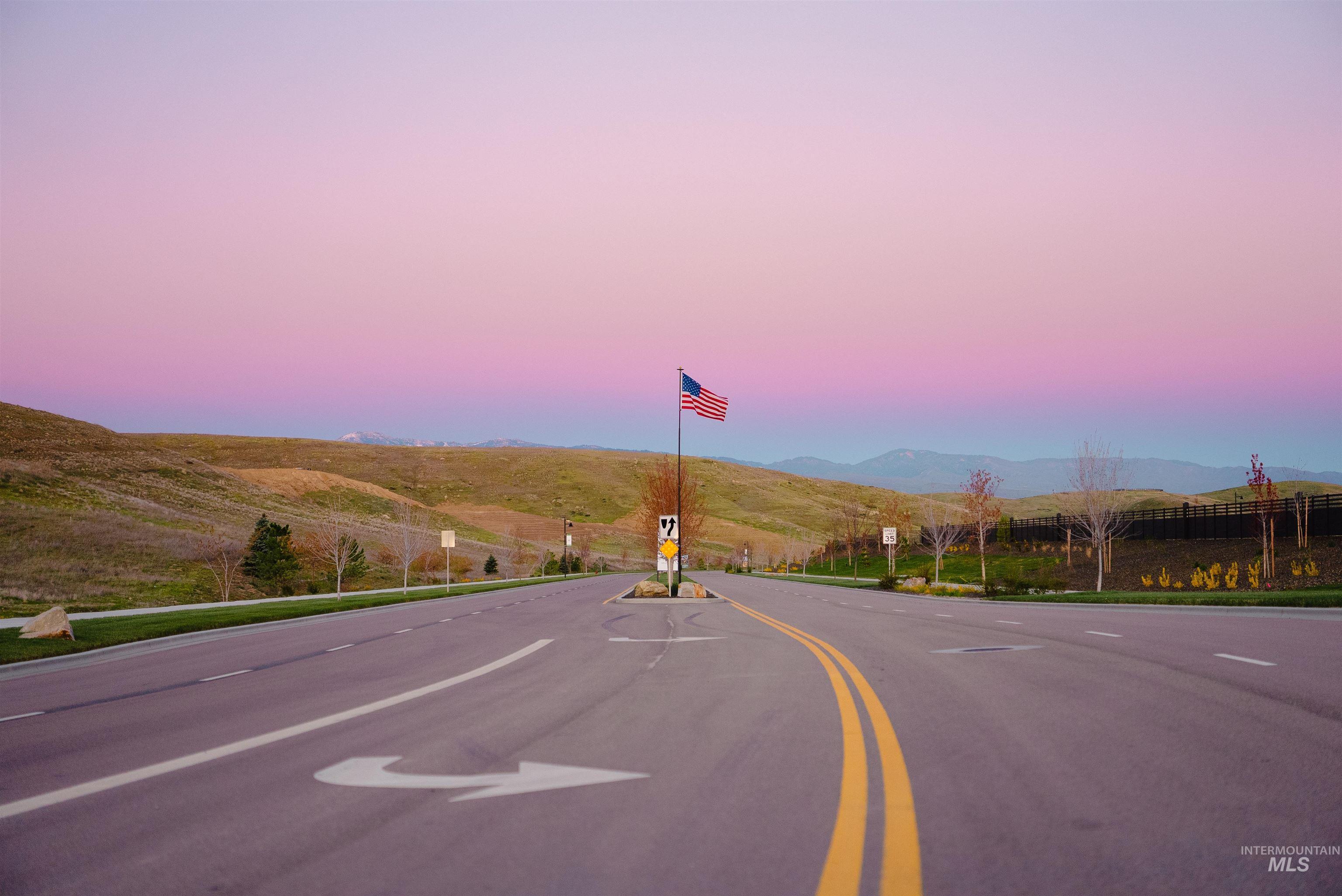 6971 N Cairnhill Way, Eagle, Idaho 83616, 3 Bedrooms, 3.5 Bathrooms, Residential For Sale, Price $1,050,000, 98982528