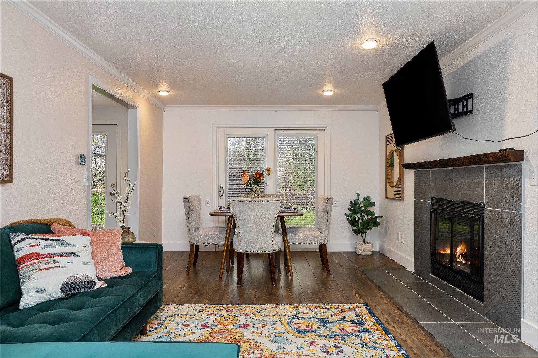 2852 NW 14Th St, Meridian, Idaho 83646, 3 Bedrooms, 2 Bathrooms, Residential For Sale, Price $460,000,MLS 98982529