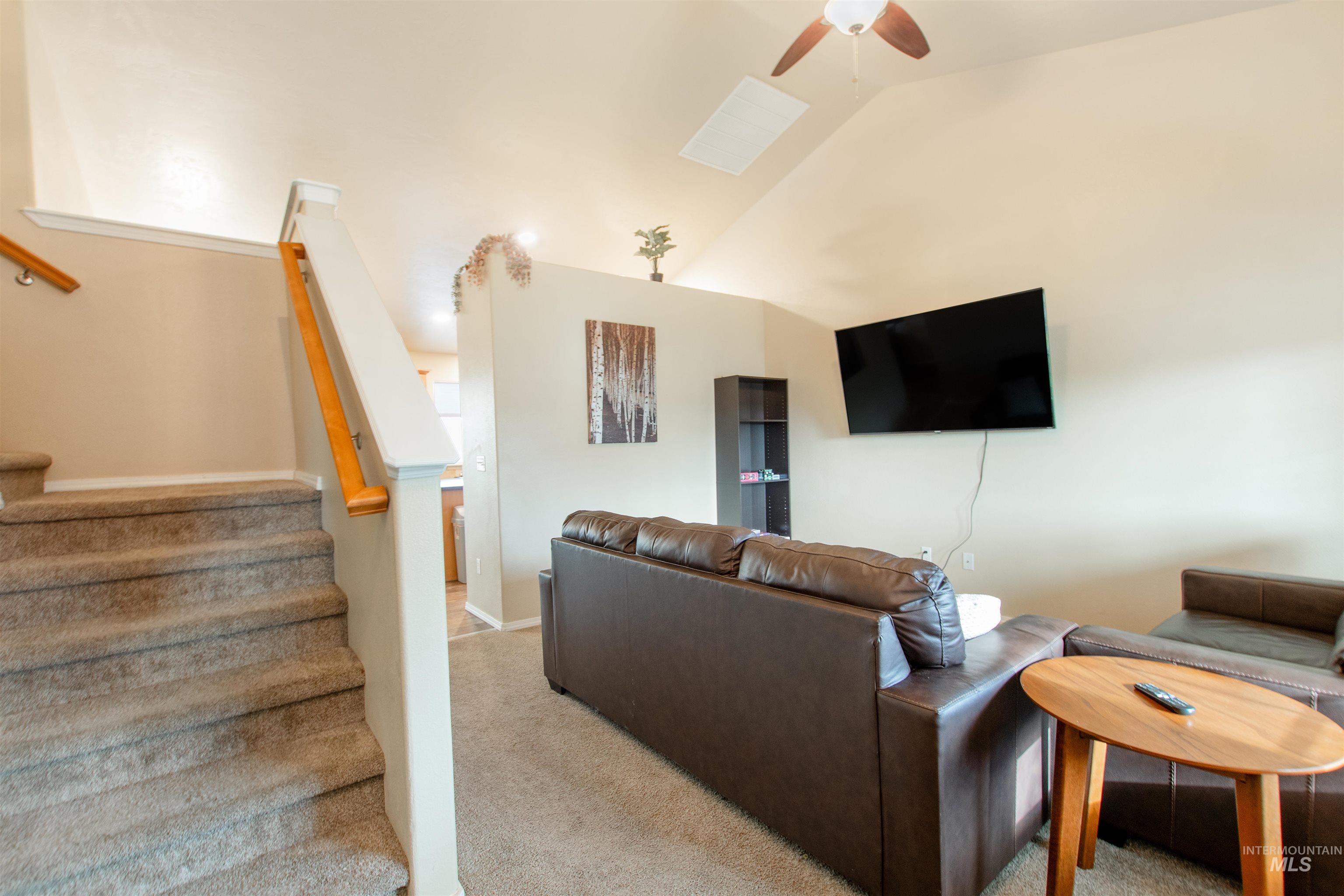 5759 S Moon Land Ave, Boise, Idaho 83709, 4 Bedrooms, 2.5 Bathrooms, Residential For Sale, Price $449,000,MLS 98982530