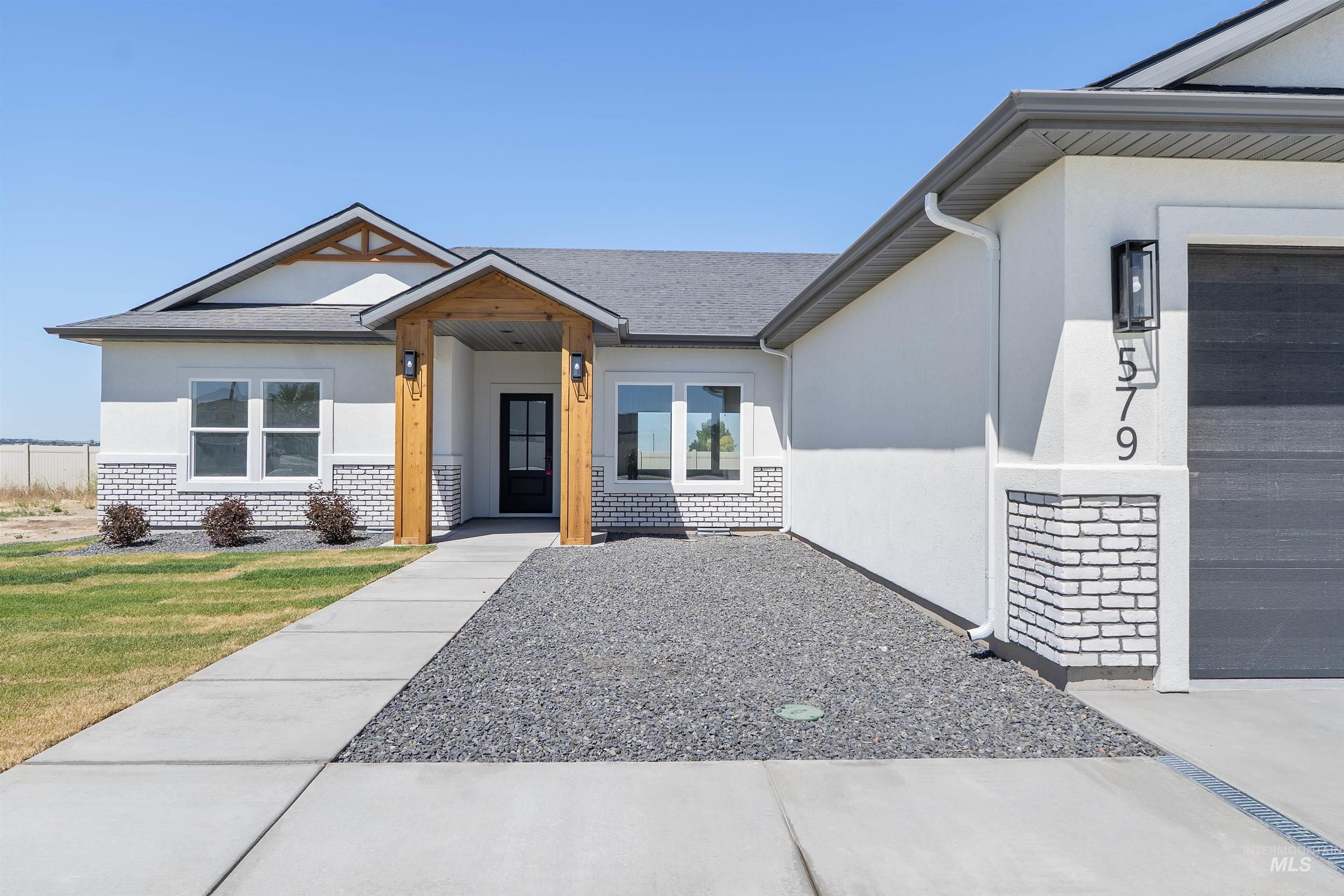 579 Moonstone, Kimberly, Idaho 83341, 4 Bedrooms, 2 Bathrooms, Residential For Sale, Price $439,900, 98982532