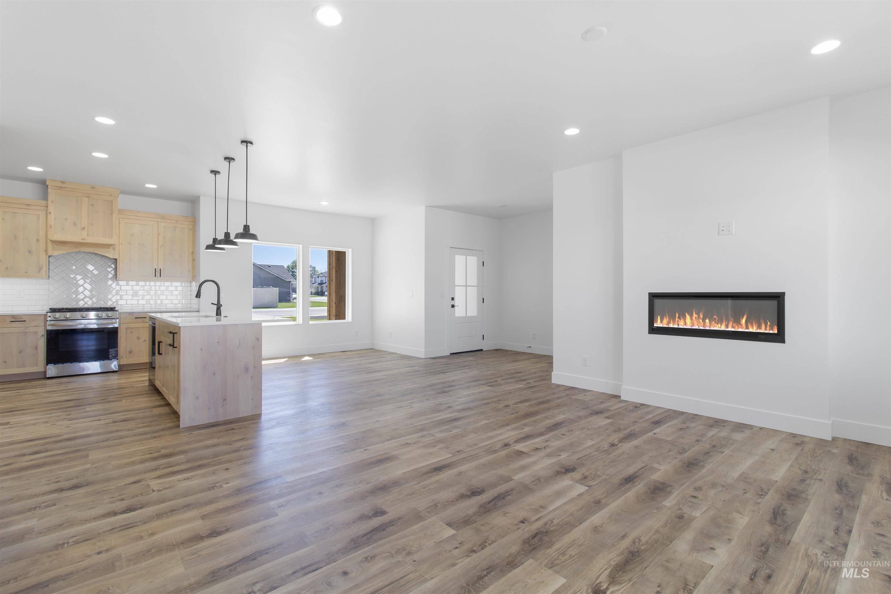 579 Moonstone, Kimberly, Idaho 83341, 4 Bedrooms, 2 Bathrooms, Residential For Sale, Price $439,900, 98982532
