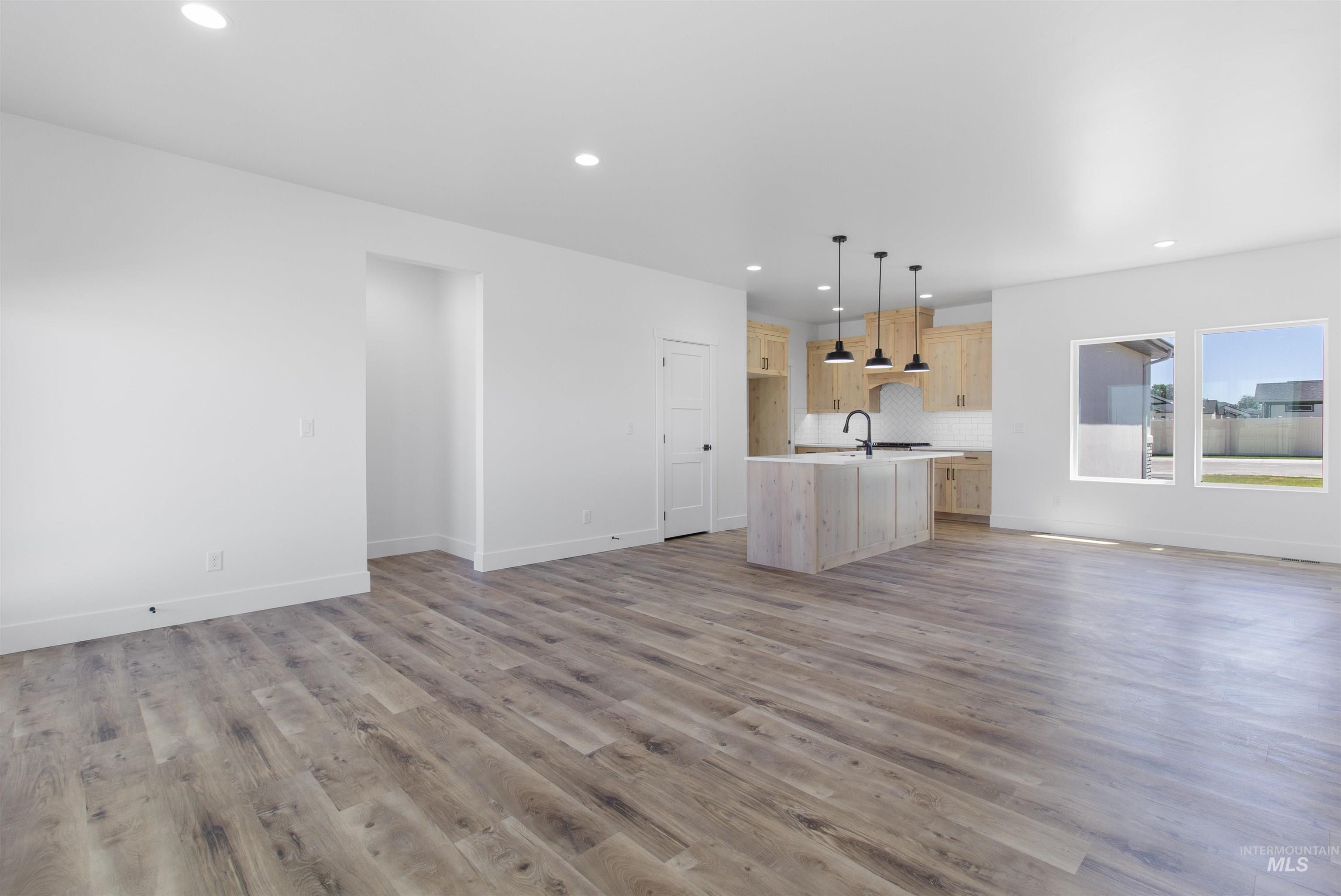579 Moonstone, Kimberly, Idaho 83341, 4 Bedrooms, 2 Bathrooms, Residential For Sale, Price $439,900, 98982532
