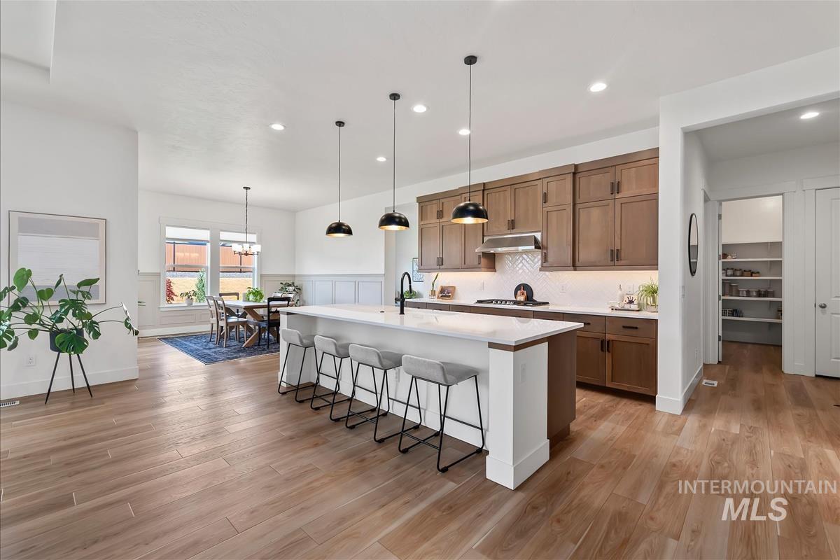 9570 W Summit Peak Dr, Star, Idaho 83669, 3 Bedrooms, 2.5 Bathrooms, Residential For Sale, Price $749,000, 98982533