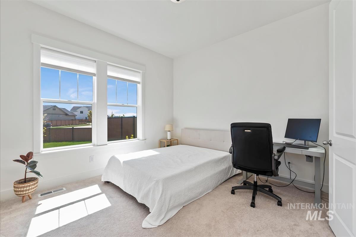 9570 W Summit Peak Dr, Star, Idaho 83669, 3 Bedrooms, 2.5 Bathrooms, Residential For Sale, Price $779,000,MLS 98982533