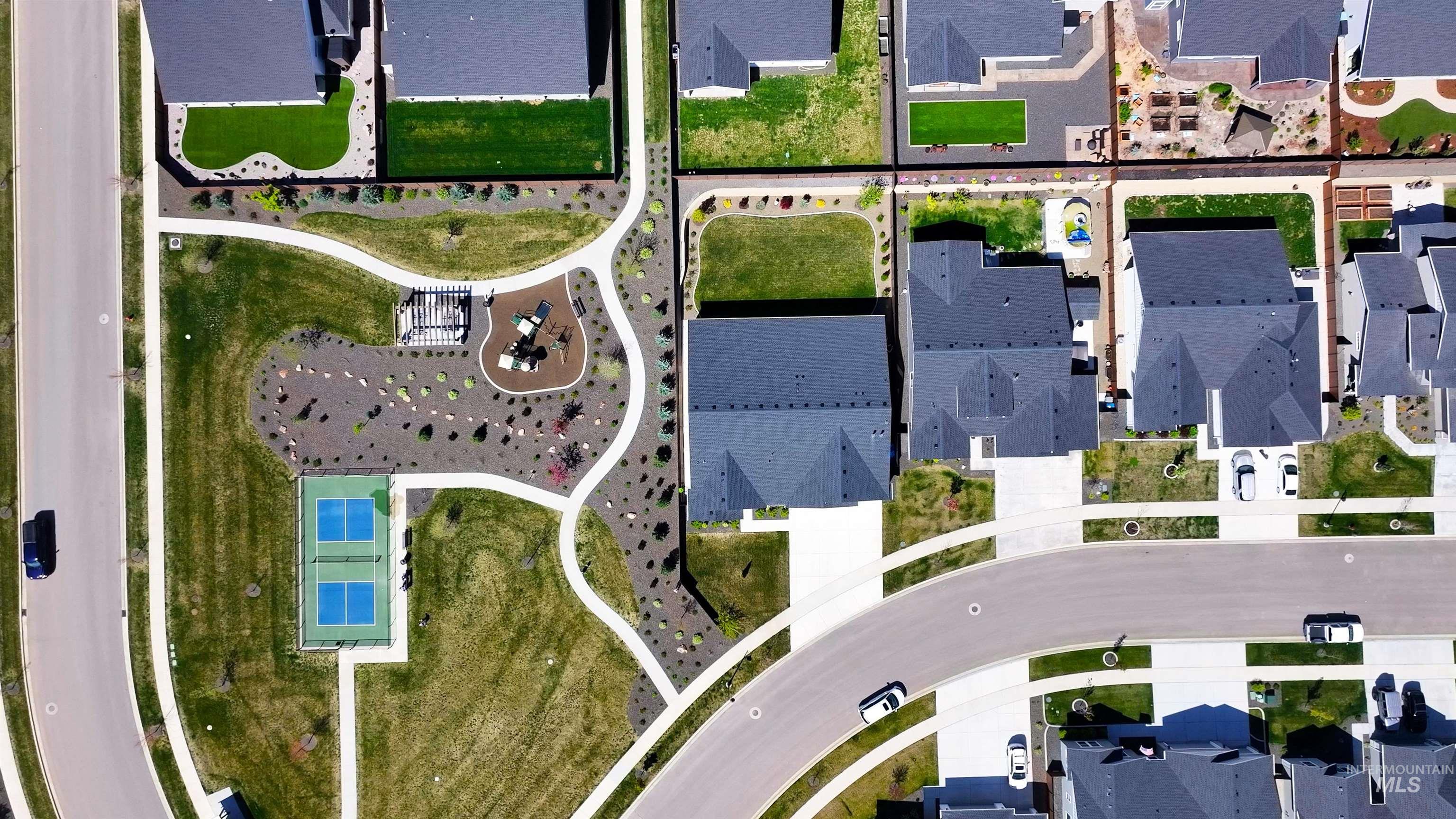 9570 W Summit Peak Dr, Star, Idaho 83669, 3 Bedrooms, 2.5 Bathrooms, Residential For Sale, Price $749,000, 98982533