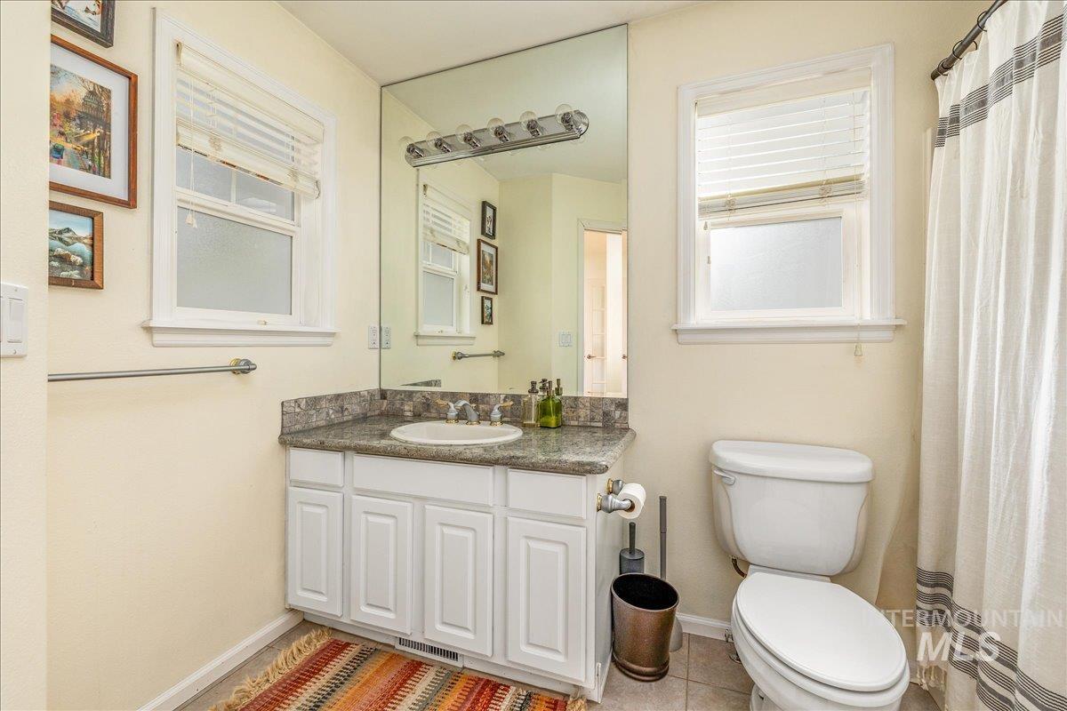 6224 N Royal Park, Boise, Idaho 83713, 3 Bedrooms, 2 Bathrooms, Residential For Sale, Price $449,900,MLS 98982534