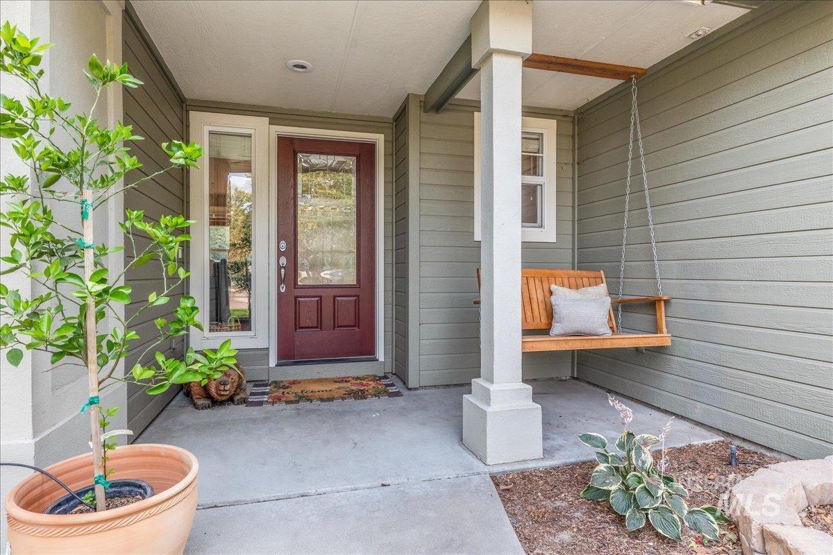 6224 N Royal Park, Boise, Idaho 83713, 3 Bedrooms, 2 Bathrooms, Residential For Sale, Price $449,900,MLS 98982534