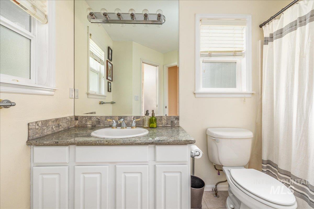 6224 N Royal Park, Boise, Idaho 83713, 3 Bedrooms, 2 Bathrooms, Residential For Sale, Price $449,900,MLS 98982534